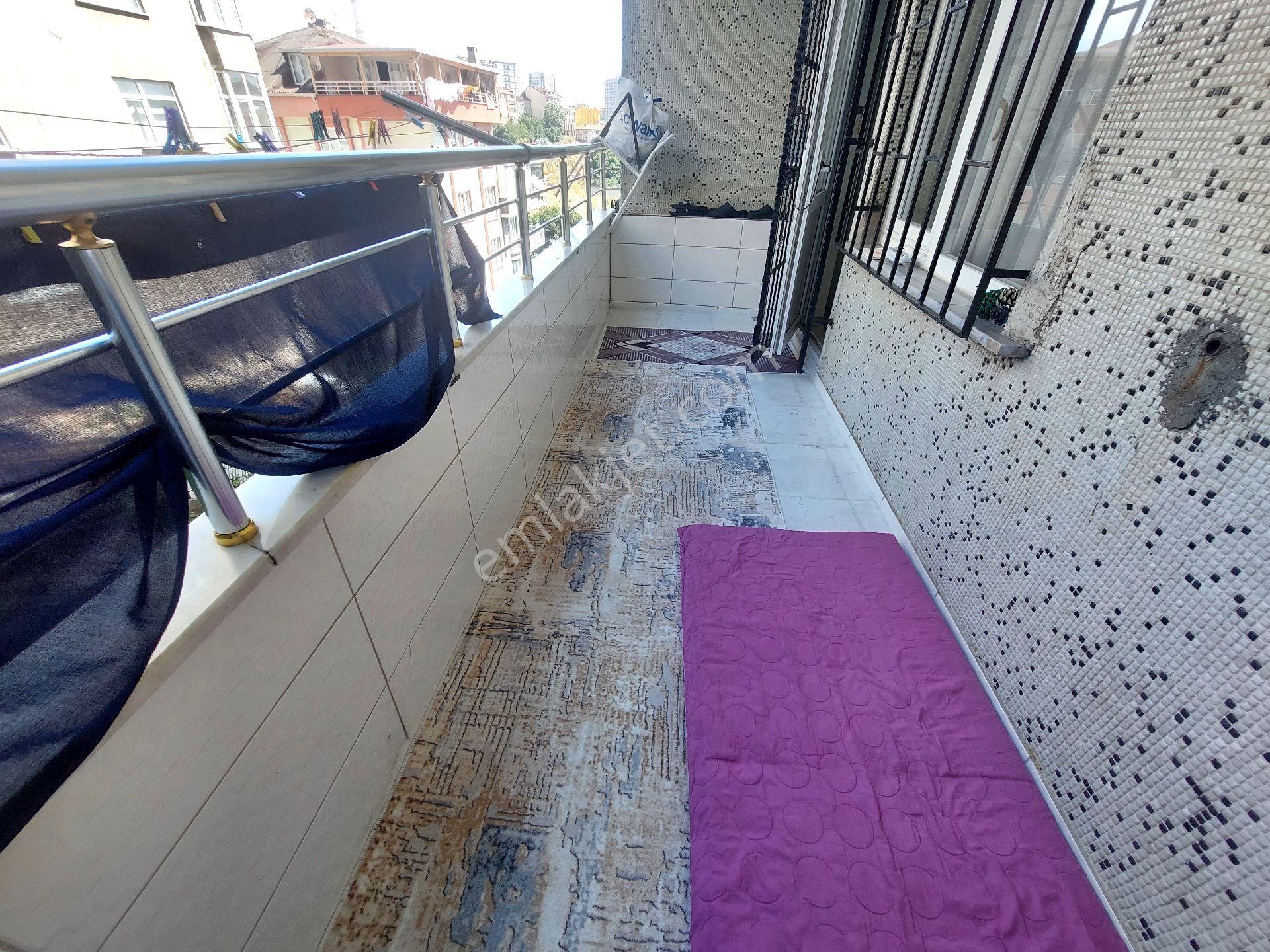 Gaziosmanpaşa Küçükköy Yeni Mah Acil Satılık Yüksek Giriş Kat Balkonlu Toprak Tapulu 2+1 95 - Görsel 19
