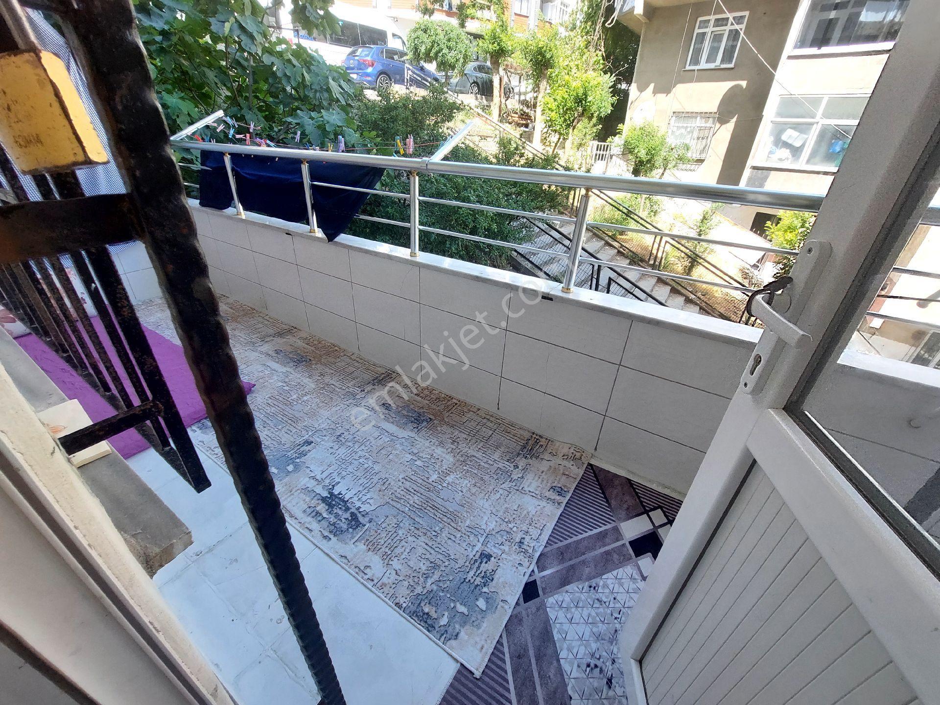 Gaziosmanpaşa Küçükköy Yeni Mah Acil Satılık Yüksek Giriş Kat Balkonlu Toprak Tapulu 2+1 95 - Görsel 18
