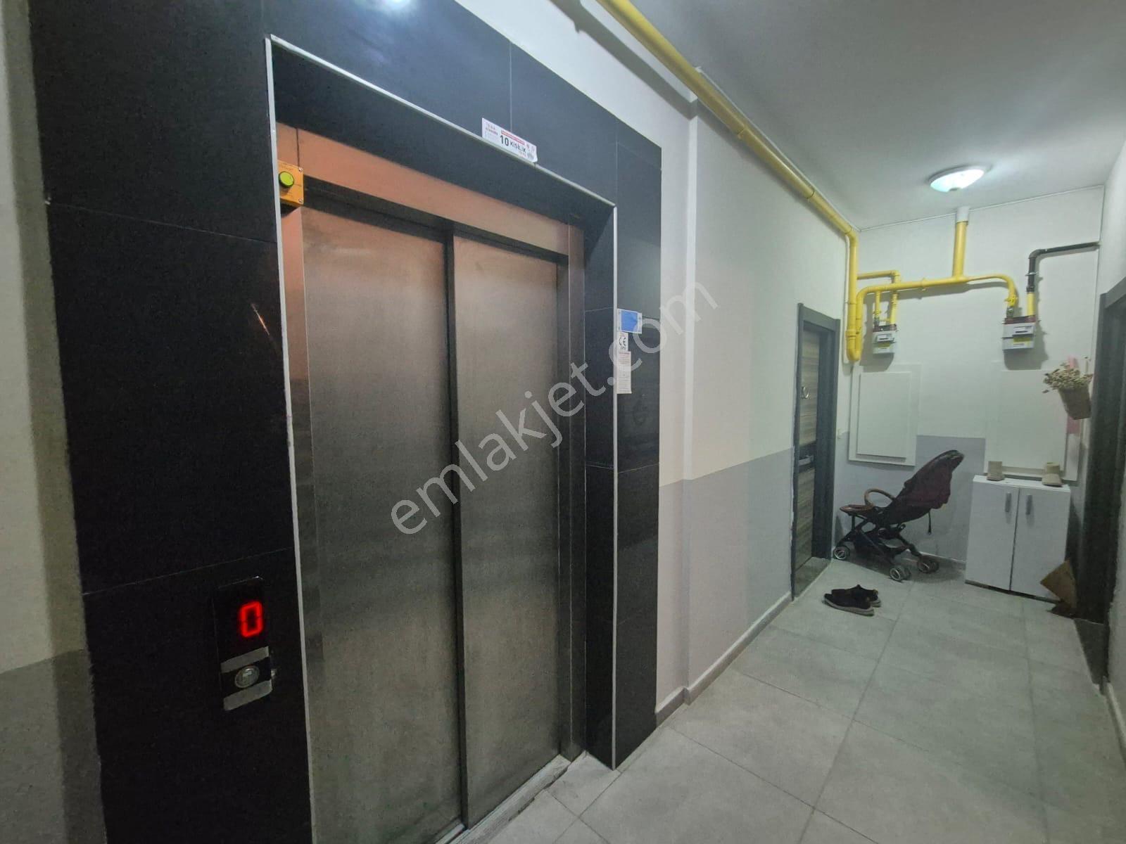 Balnovadan Edremit Adliye Yanında 2+1 Kiralık Site İçinde Daire - Görsel 6