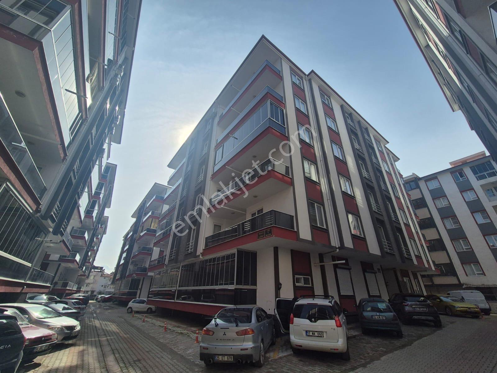 Balnovadan Edremit Adliye Yanında 2+1 Kiralık Site İçinde Daire - Görsel 33