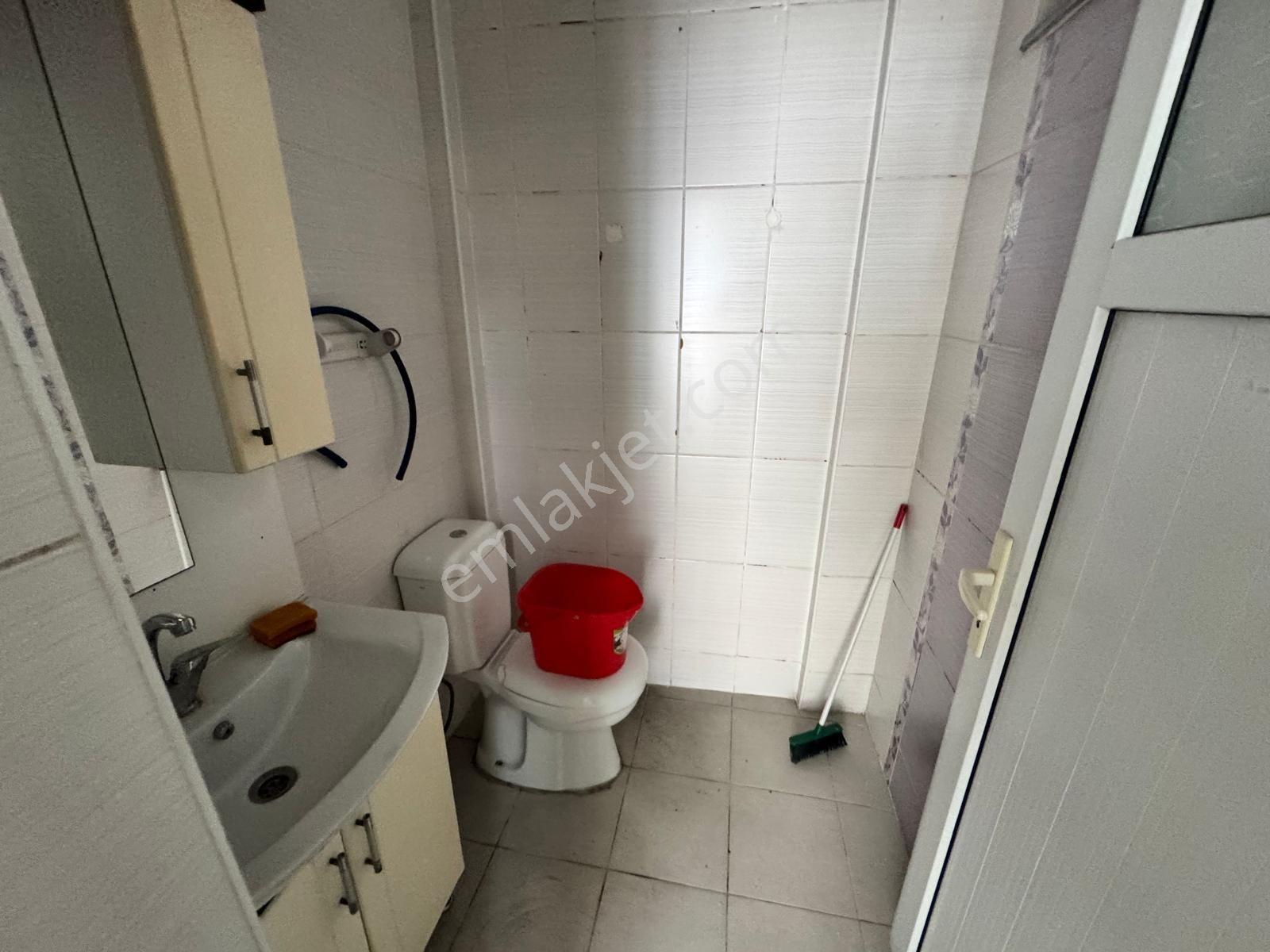 Hamidiye Mah. Ferman Cad. 100 M2 Satılık Giriş Dükkan - Görsel 12