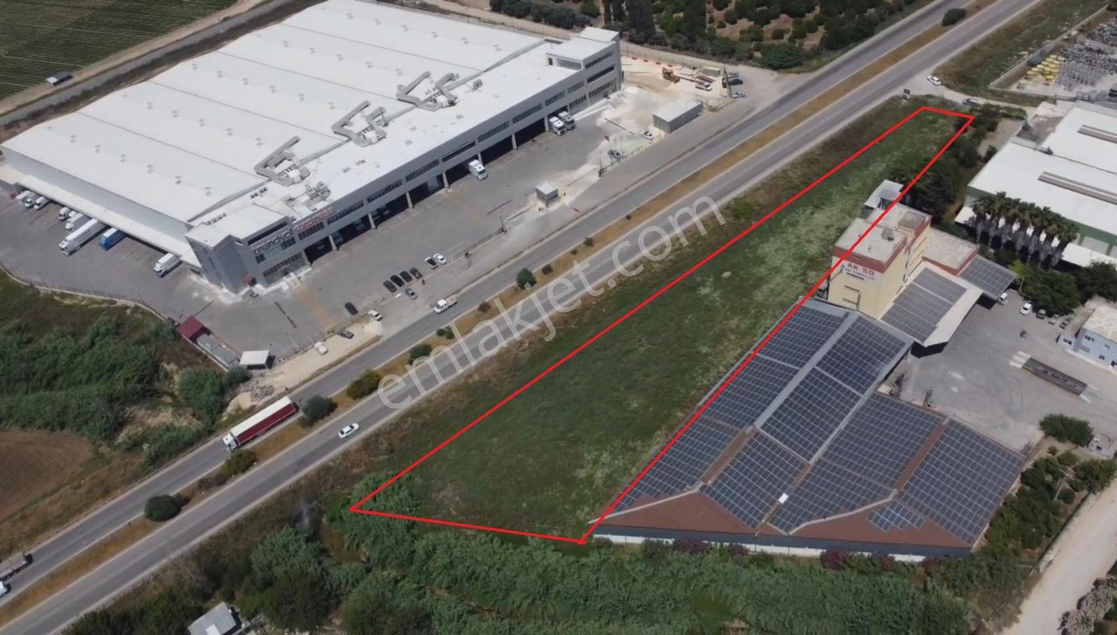 Zorlu'dan Ceyhan Yolunda Tek Tapu E5'e 175metre Cepheli!