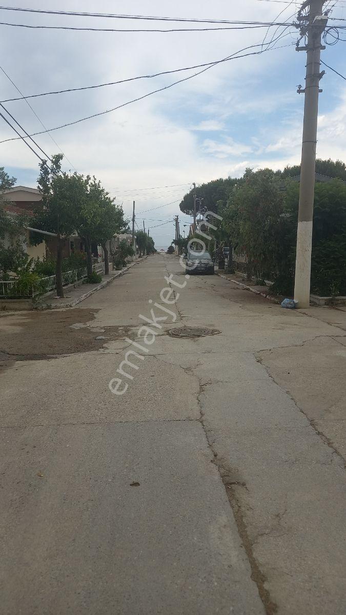 Kuşadası Nazilli Sitesinde Denize 100m.kiralık Yazlık - Görsel 16