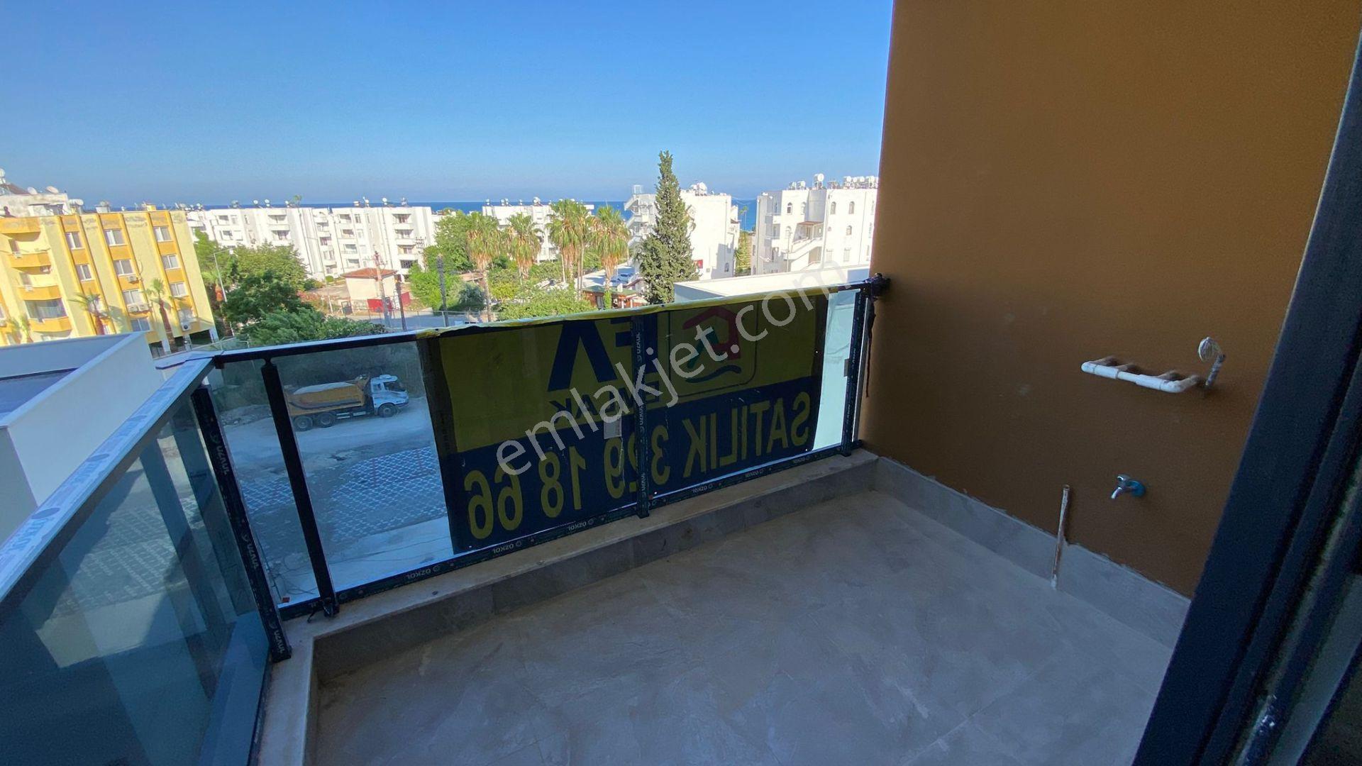 Fa Emlaktan Çeşmelide Deniz Manzaralı Satılık 1+1 Daire - Görsel 4