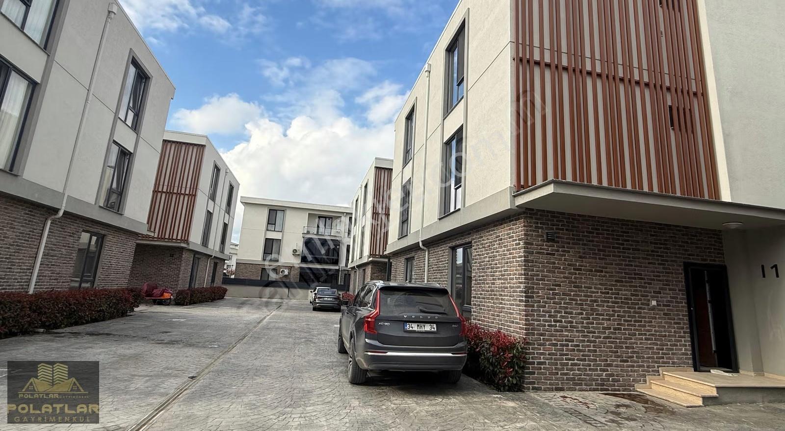 Müstakil Bahçeli Nezih Site İçerisinde Kiralık 6+1 Villa - Görsel 8