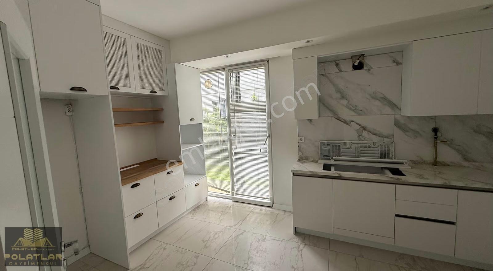 Müstakil Bahçeli Nezih Site İçerisinde Kiralık 6+1 Villa - Görsel 29