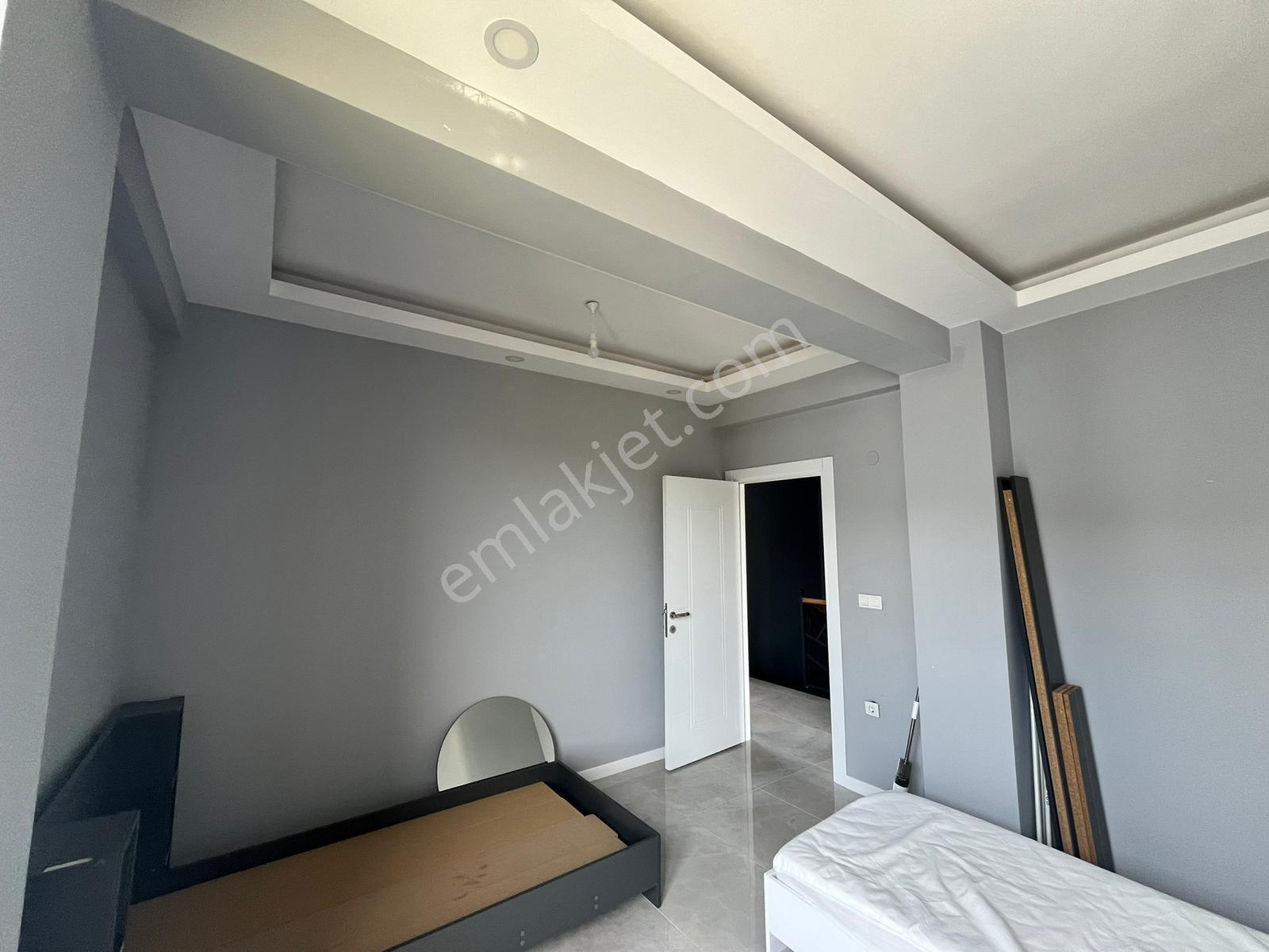 Öğretmen'den Arapçiftliğin'de Lüks Villa - Görsel 23