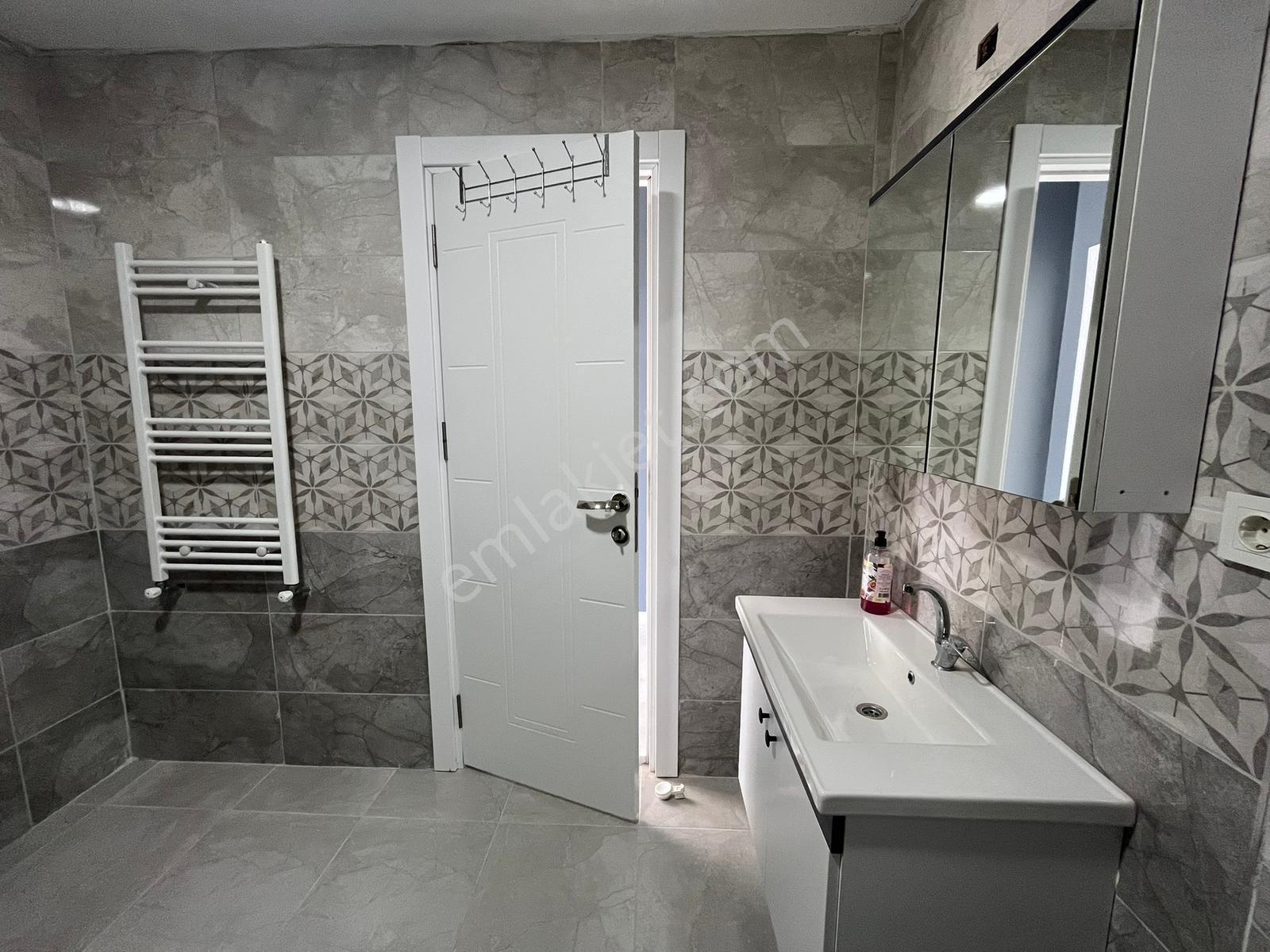 Öğretmen'den Arapçiftliğin'de Lüks Villa - Görsel 26