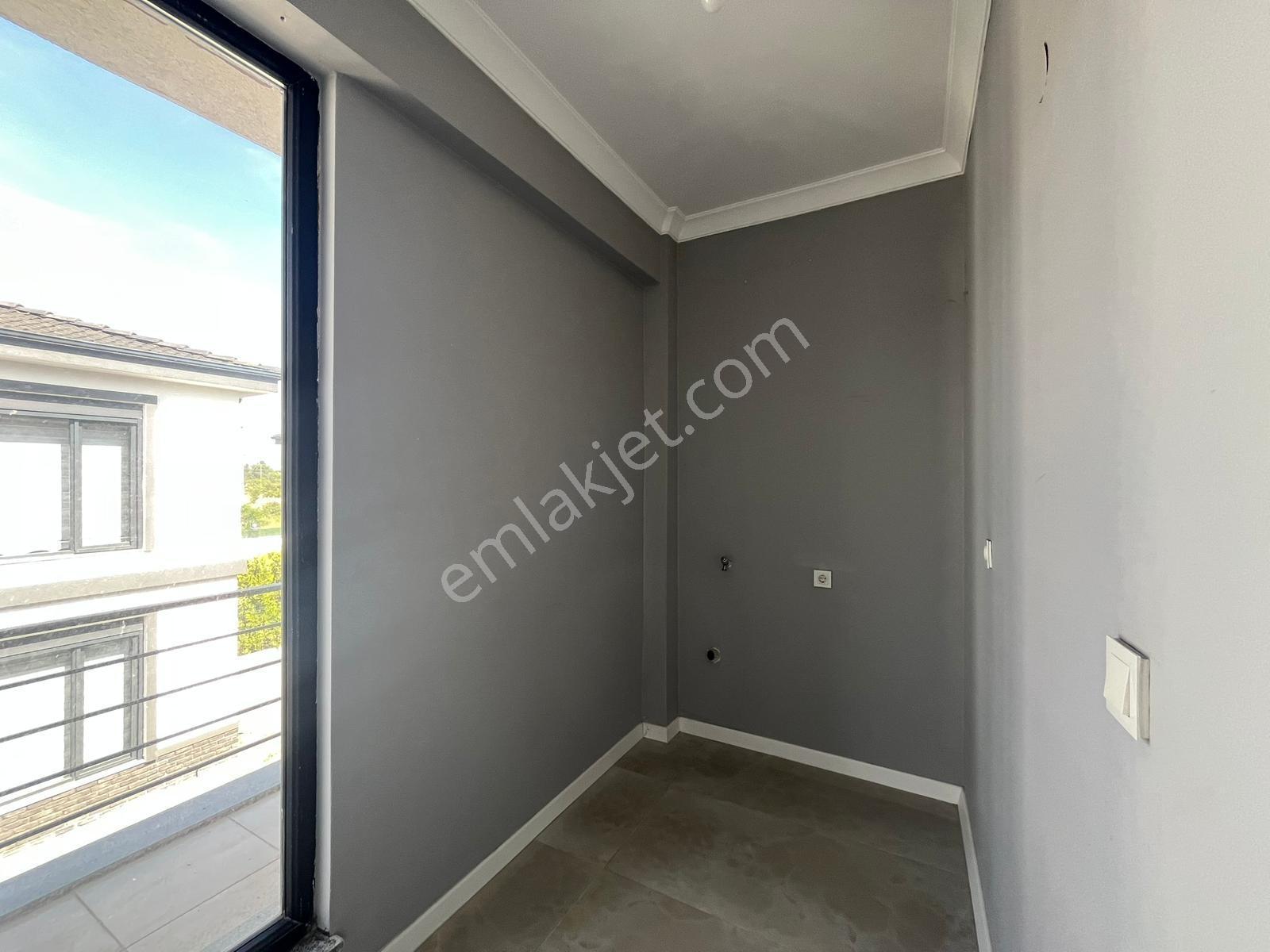 Öğretmen'den Arapçiftliğin'de Lüks Villa - Görsel 30