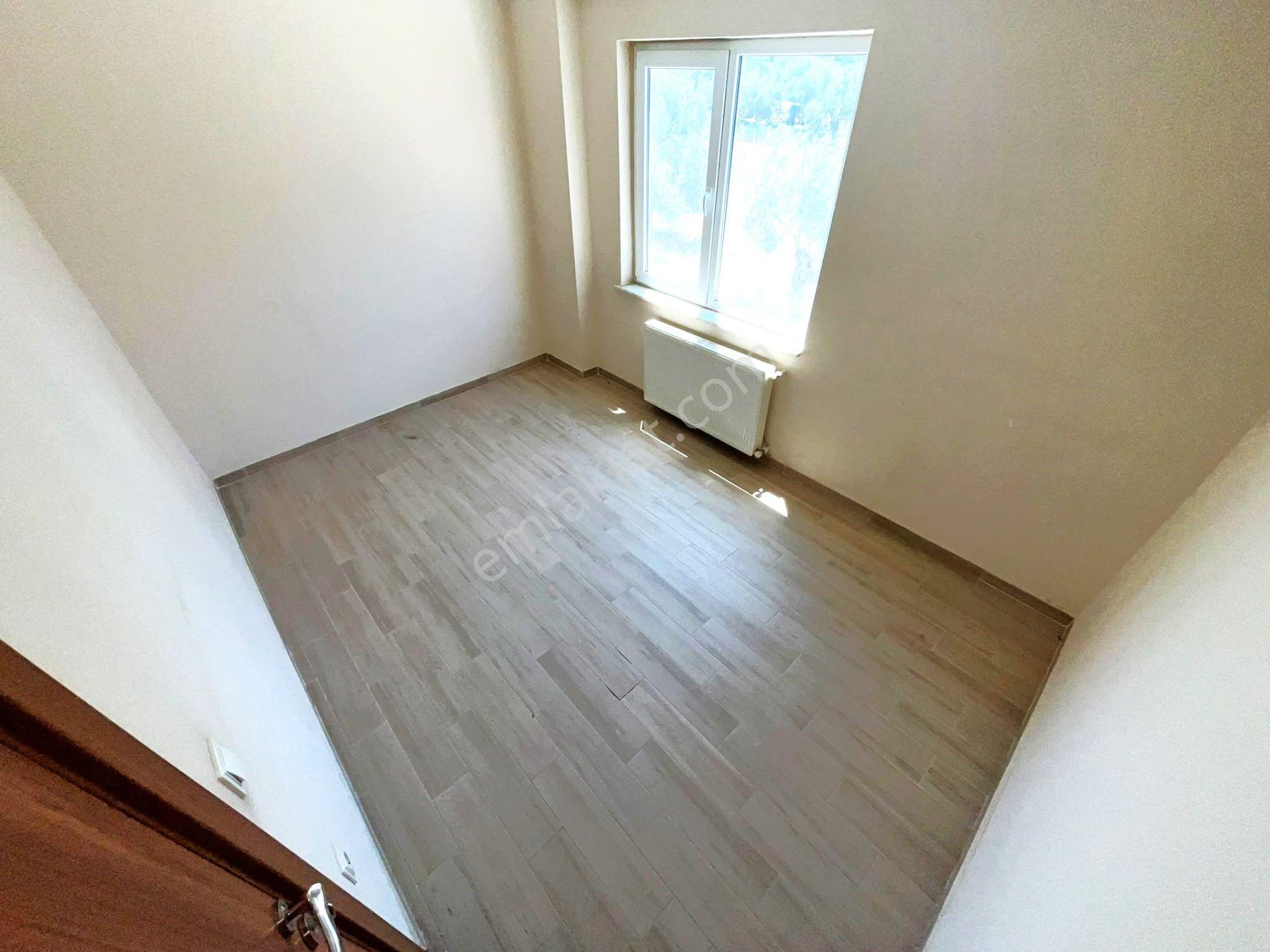 Aygül'den Kadıköy'de Genç Binada Köşe Ön Cephe Asansörlü Ayrı Mutfaklı Doğalgazlı 3+1 Kiralık Daire - Görsel 22
