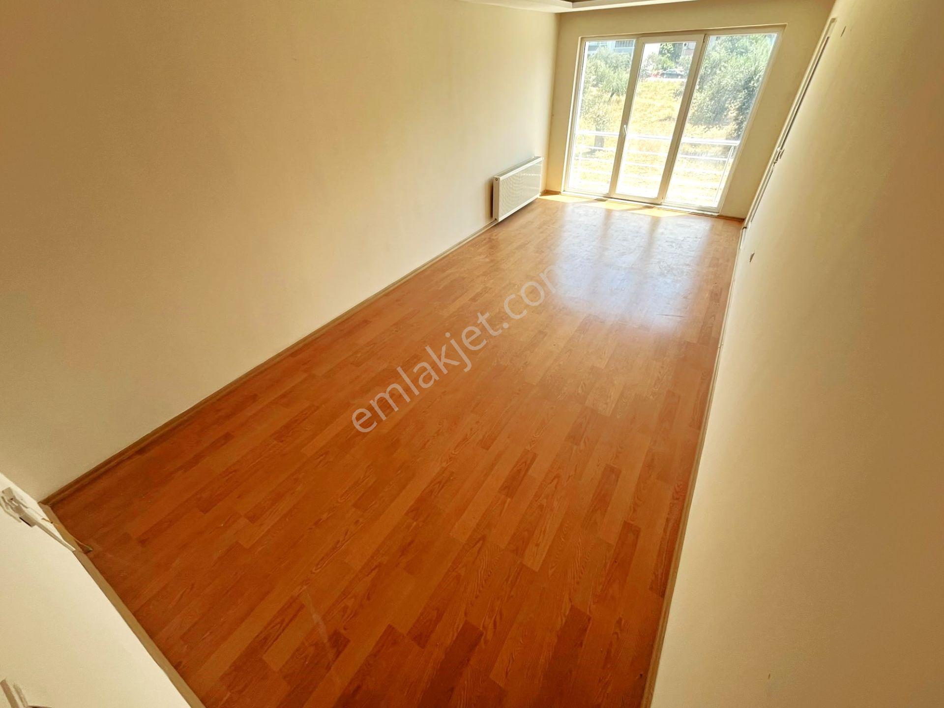 Aygül'den Kadıköy'de Genç Binada Köşe Ön Cephe Asansörlü Ayrı Mutfaklı Doğalgazlı 3+1 Kiralık Daire - Görsel 7