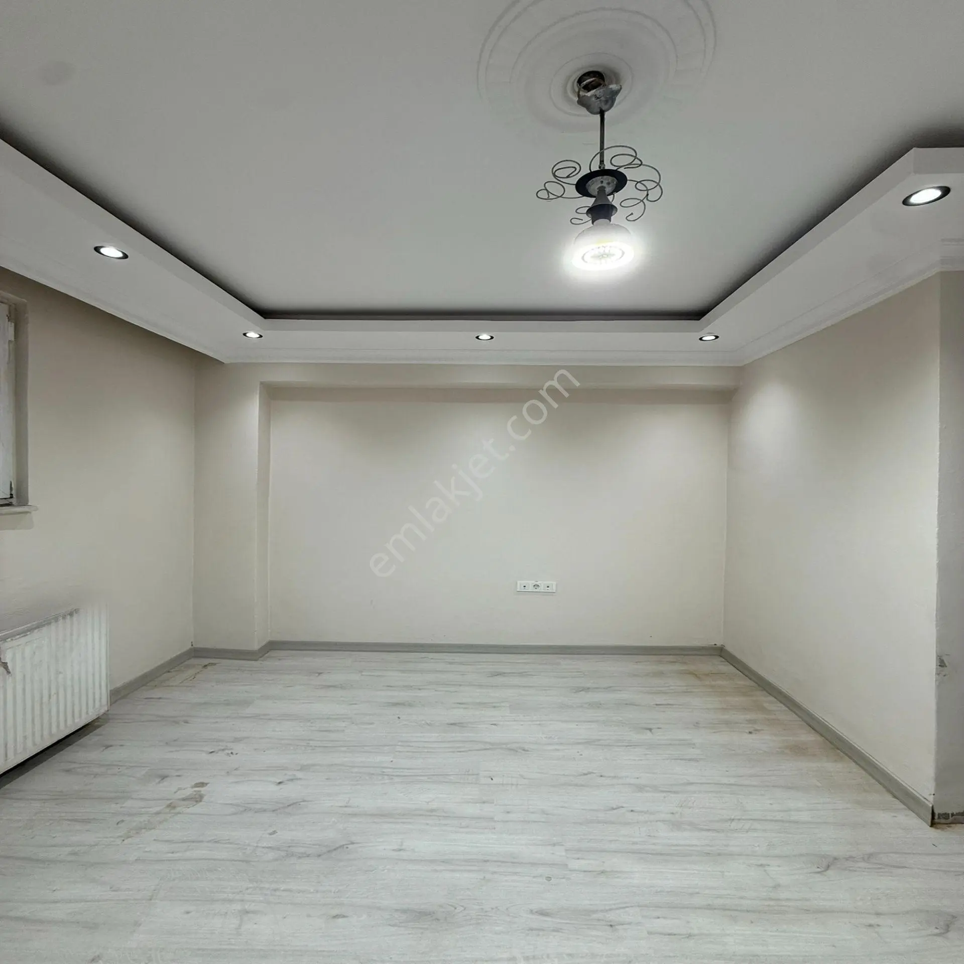 Esenyurt Çınar Mah 2+1 Bahçeli Bahçe Katı Kiralık Daire - Görsel 3