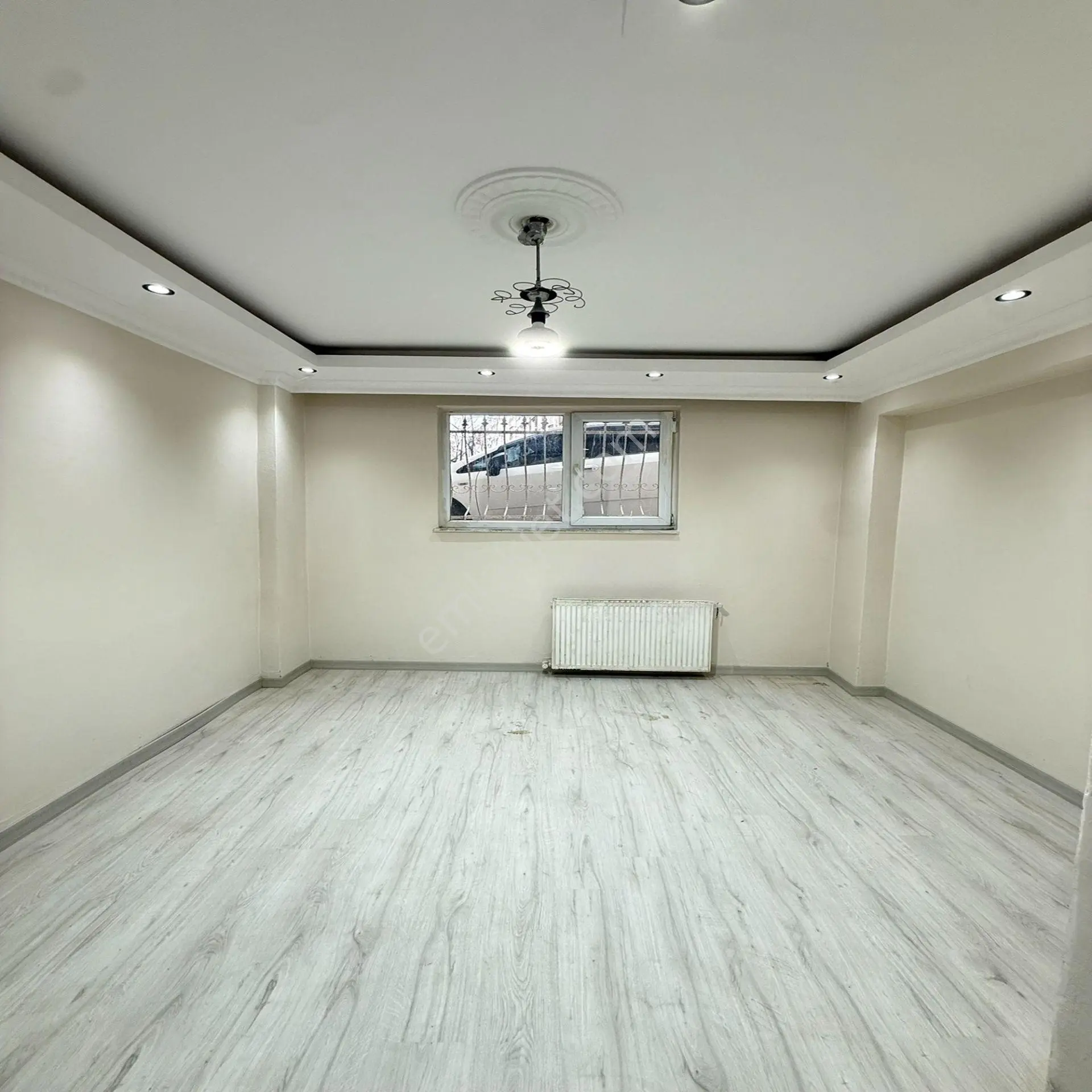 Esenyurt Çınar Mah 2+1 Bahçeli Bahçe Katı Kiralık Daire - Görsel 2