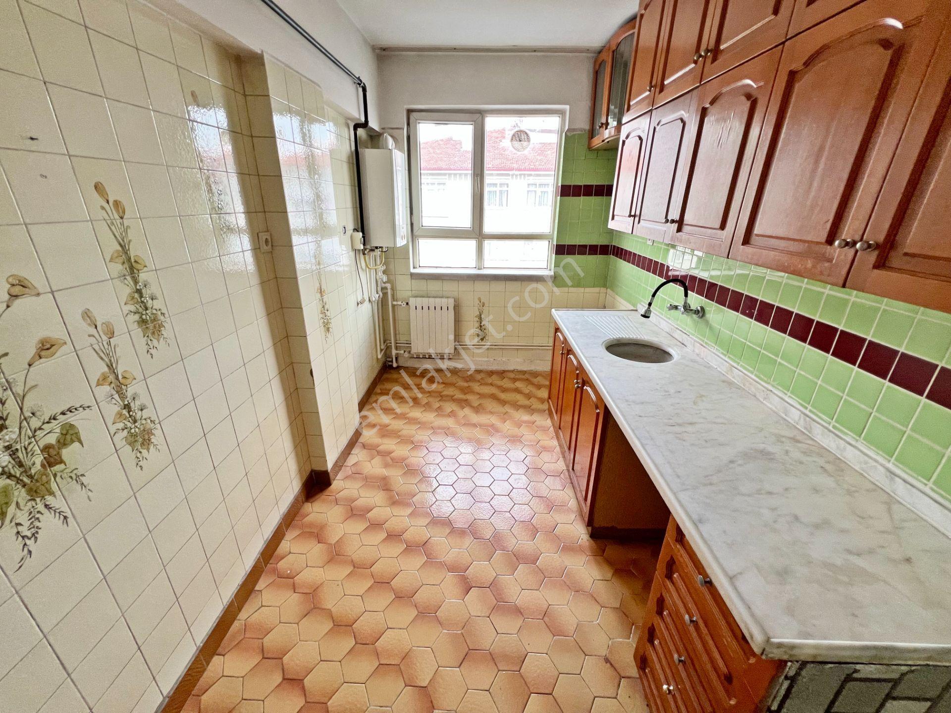 Yunus Emre Cad. Üzeri Üst Katta Çift Balkonlu 3+1 Bağımsız Salonlu Kiralık Daire!! - Görsel 14