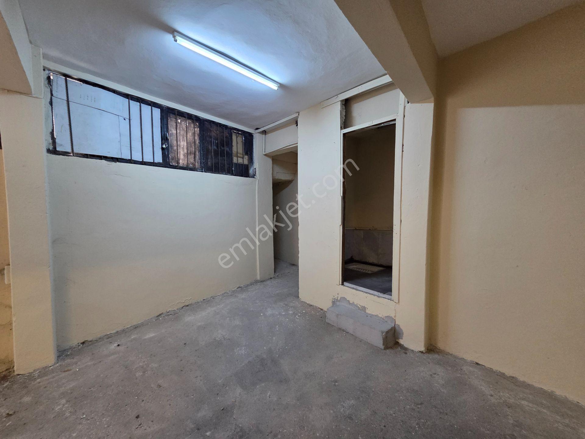 Gazıosmanpaşa Merkez Mahallesı'nde 90 M² Yarı Bodrum Kıralık İşyerı / Depo - Görsel 9