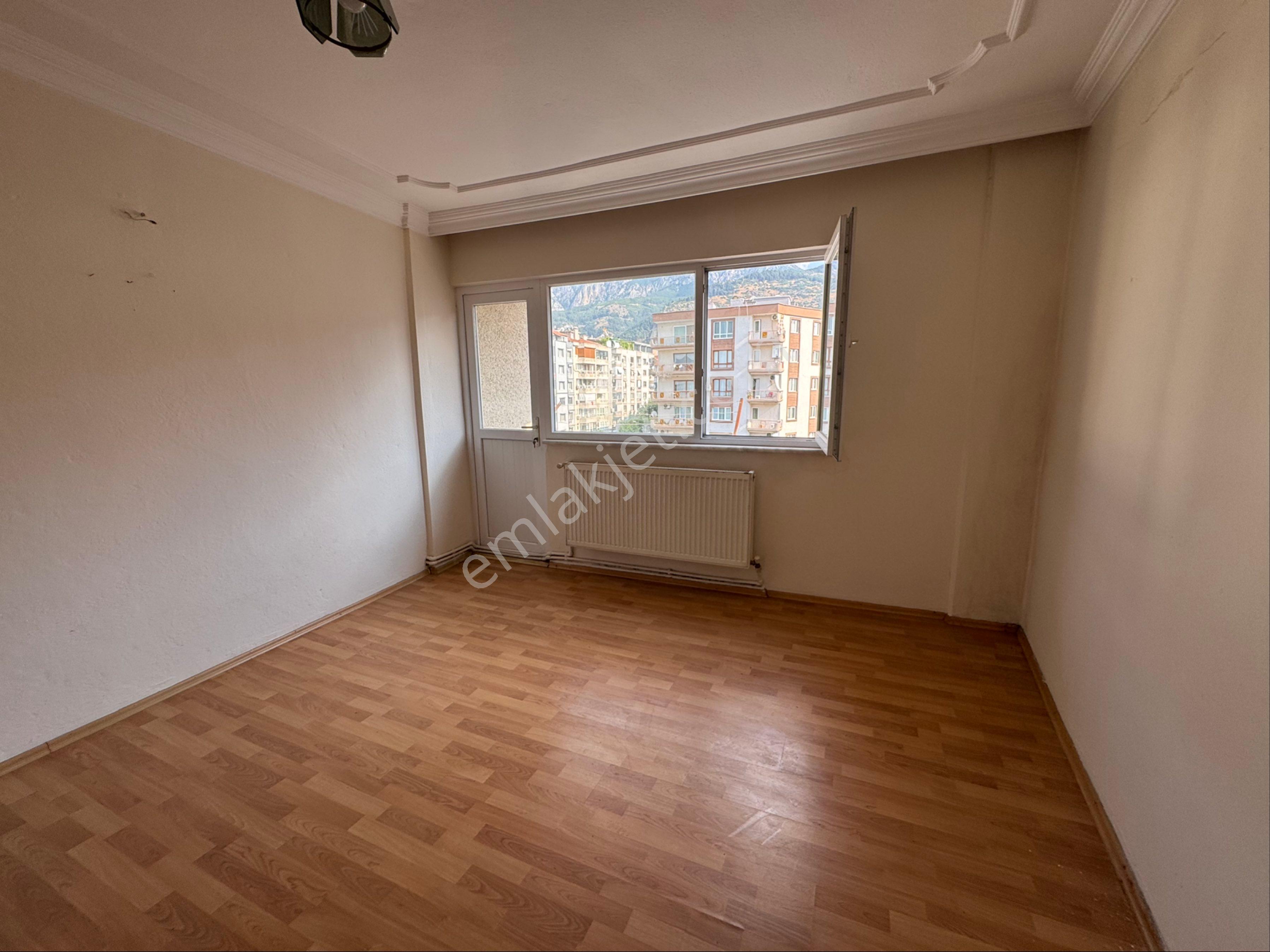 Şehrin Merkezi’ Nde Kiralık 3+1 Çok Güzel Manzaralı Ankastre Set Ve Klimalı Dairemiz - Görsel 15