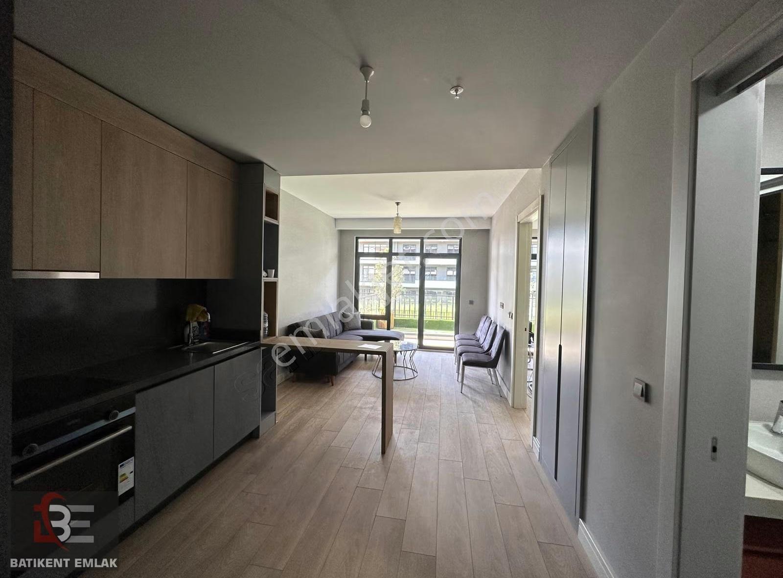 Velux Ankara'da Avm Manzaralı Geniş Teras Balkon 1+1 Kiralık - Görsel 21