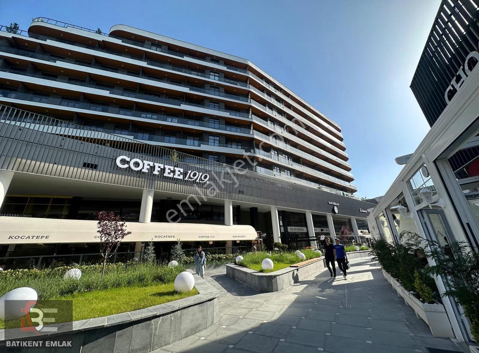 Velux Ankara'da Avm Manzaralı Geniş Teras Balkon 1+1 Kiralık - Görsel 10