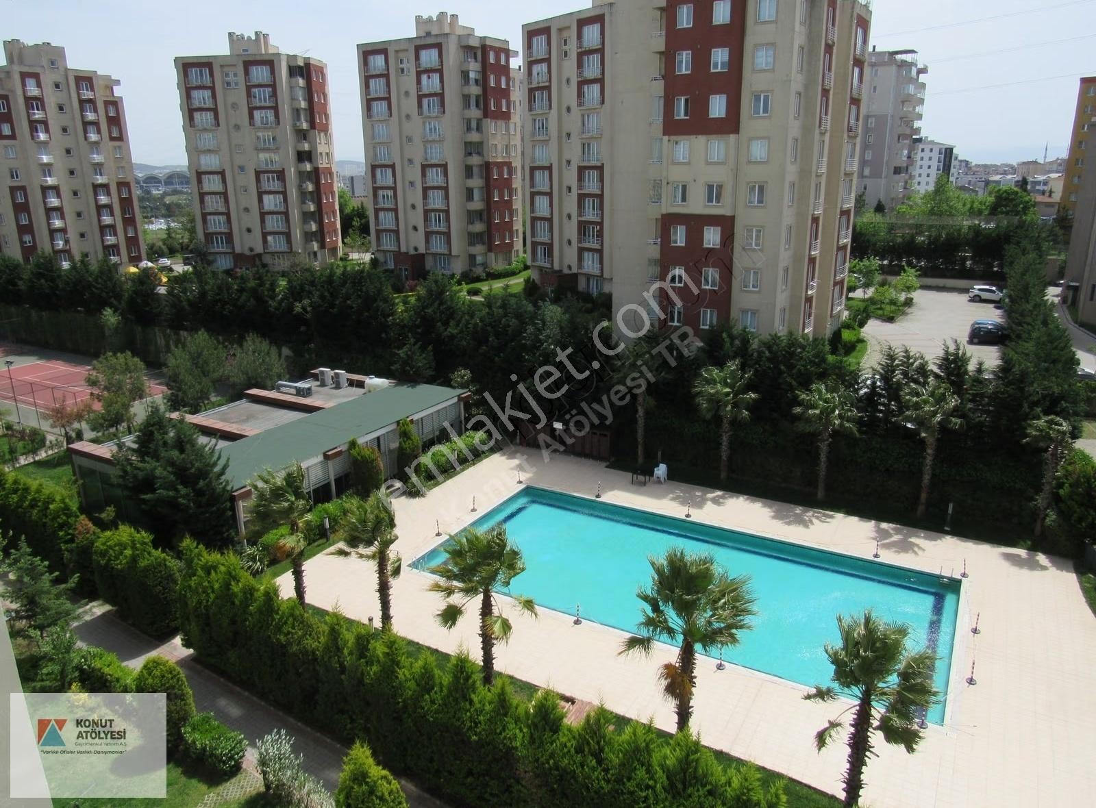 Kentplus Newportda 2+1 Kiracılı 25 M² Açık Teraslı Satılık Daire