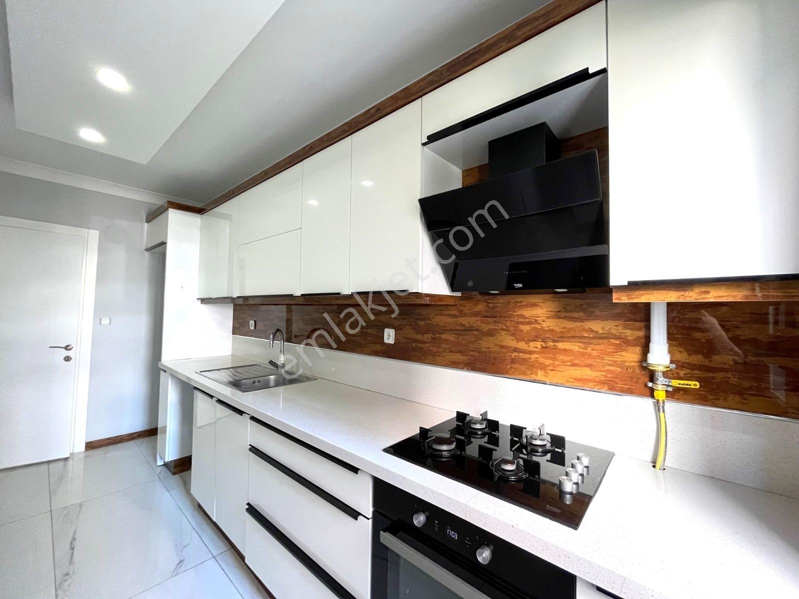 ▀güçten Akçayda Ayrı Mutfaklı Denize Yakın Full Kredili 2+1 Daire - Görsel 11