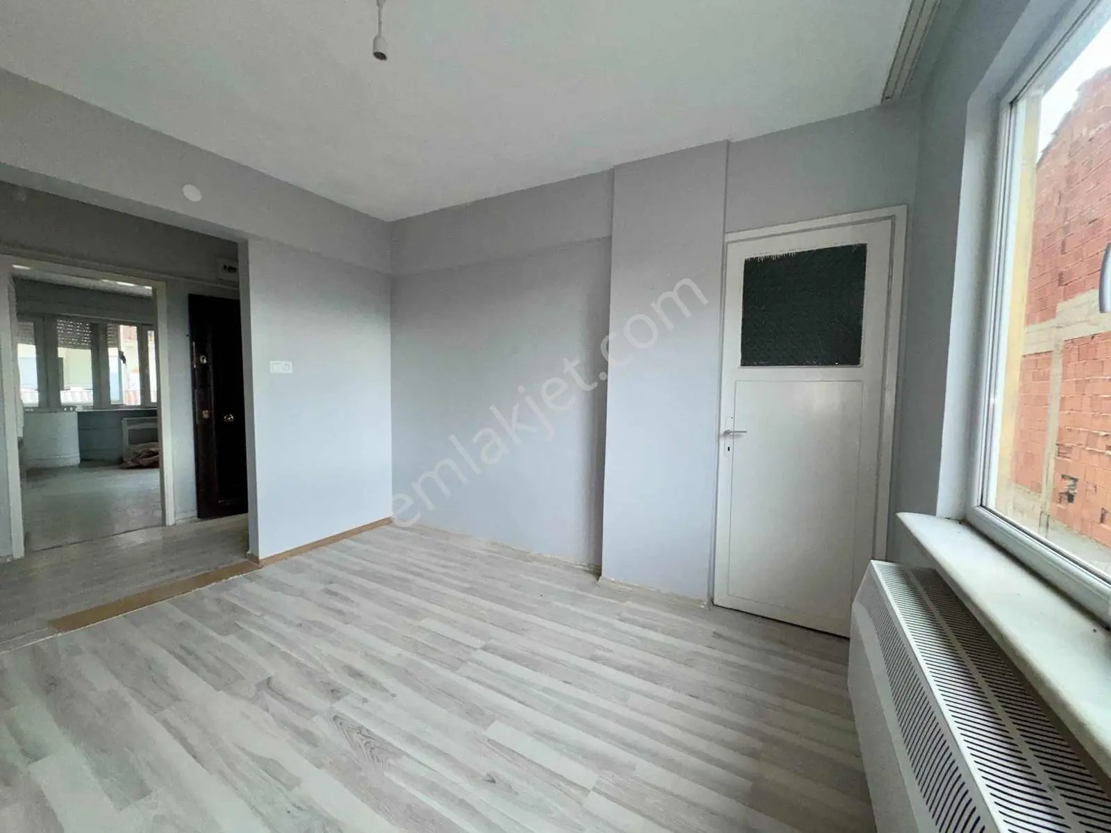 Altıparmak Mahalle Darmstad Caddesine Yakın Kiralık Daire - Görsel 3