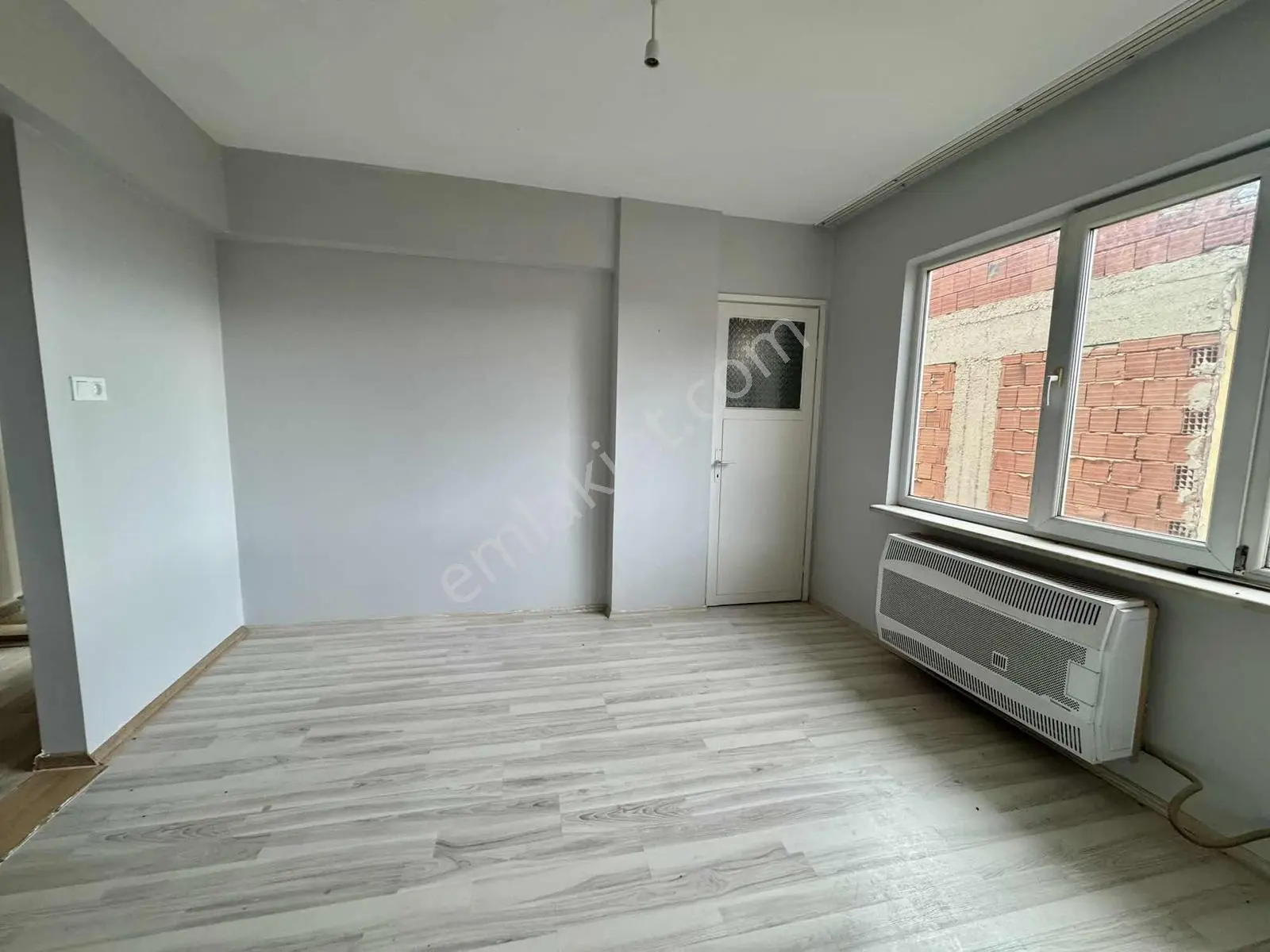 Altıparmak Mahalle Darmstad Caddesine Yakın Kiralık Daire - Görsel 4