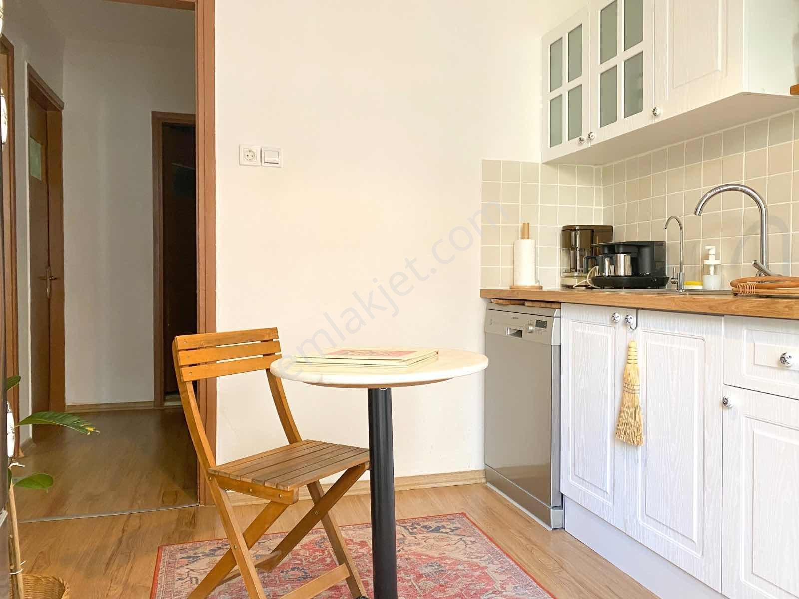 Basınsitesi Mah. 3+1 120 M2 Lüx Eşyalarıyla Satılık Fırsat Daire - Görsel 7