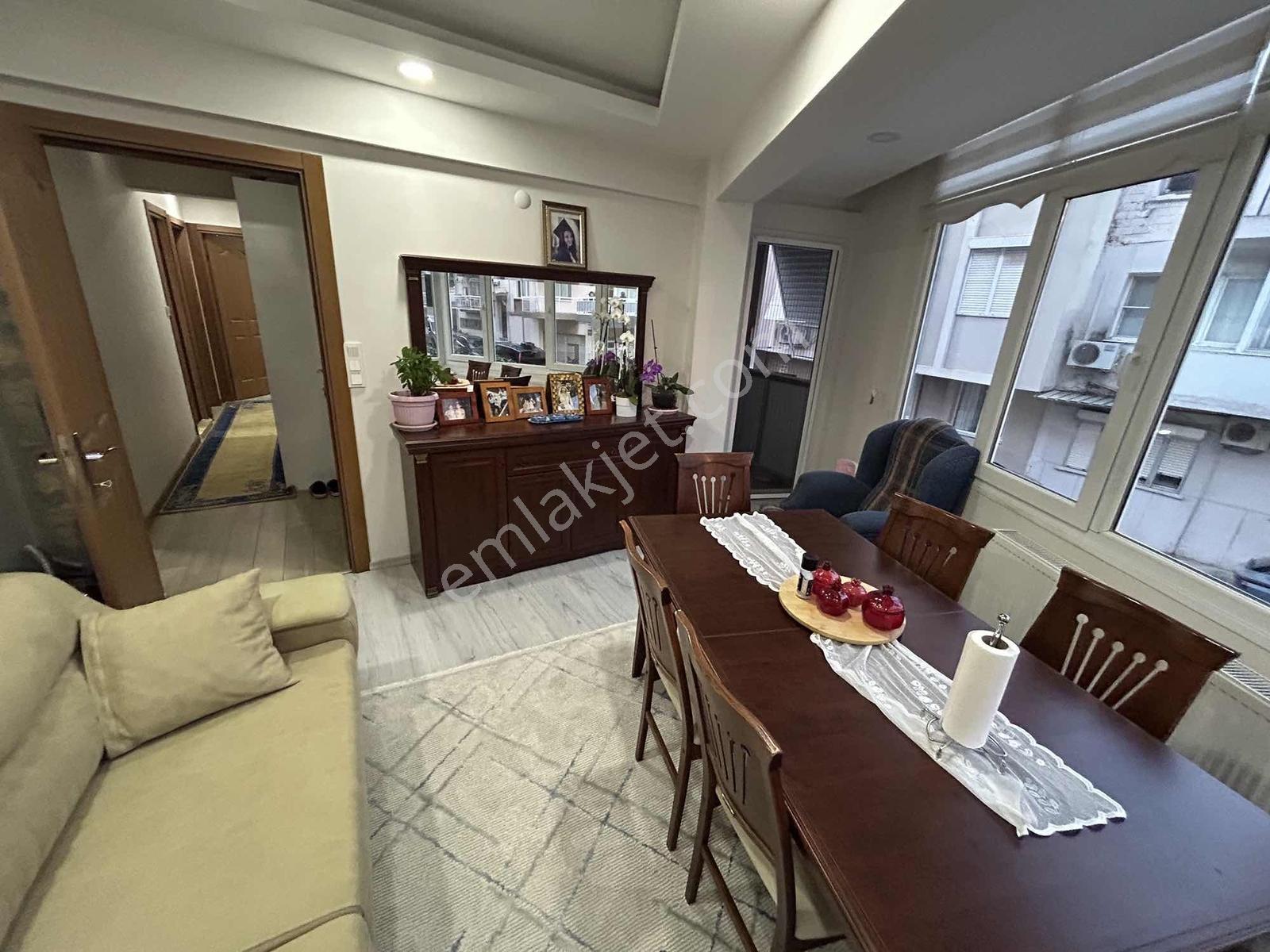 Balçova Fevzi Çakmak'ta İşlek Cadde De 3+1 Geniş Köşe Daire - Görsel 35