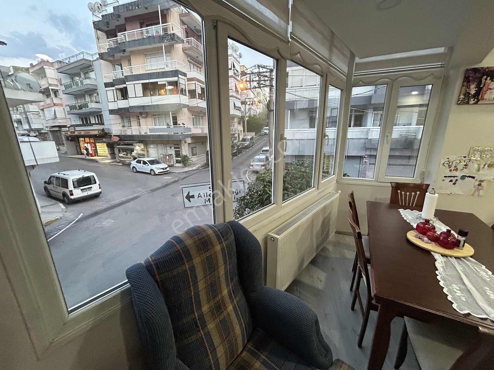 Balçova Fevzi Çakmak'ta İşlek Cadde De 3+1 Geniş Köşe Daire - Görsel 18
