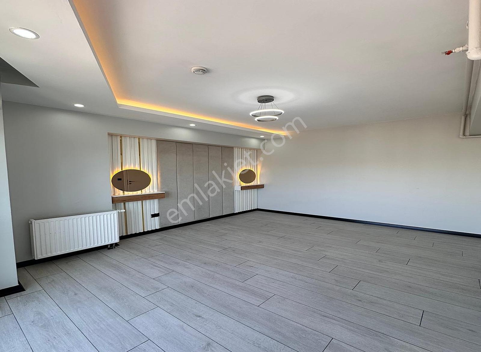 Beylikdüzü Efe'den Satılık 2+1 Dekorlu Oturuma Hazır Daire! - Görsel 29