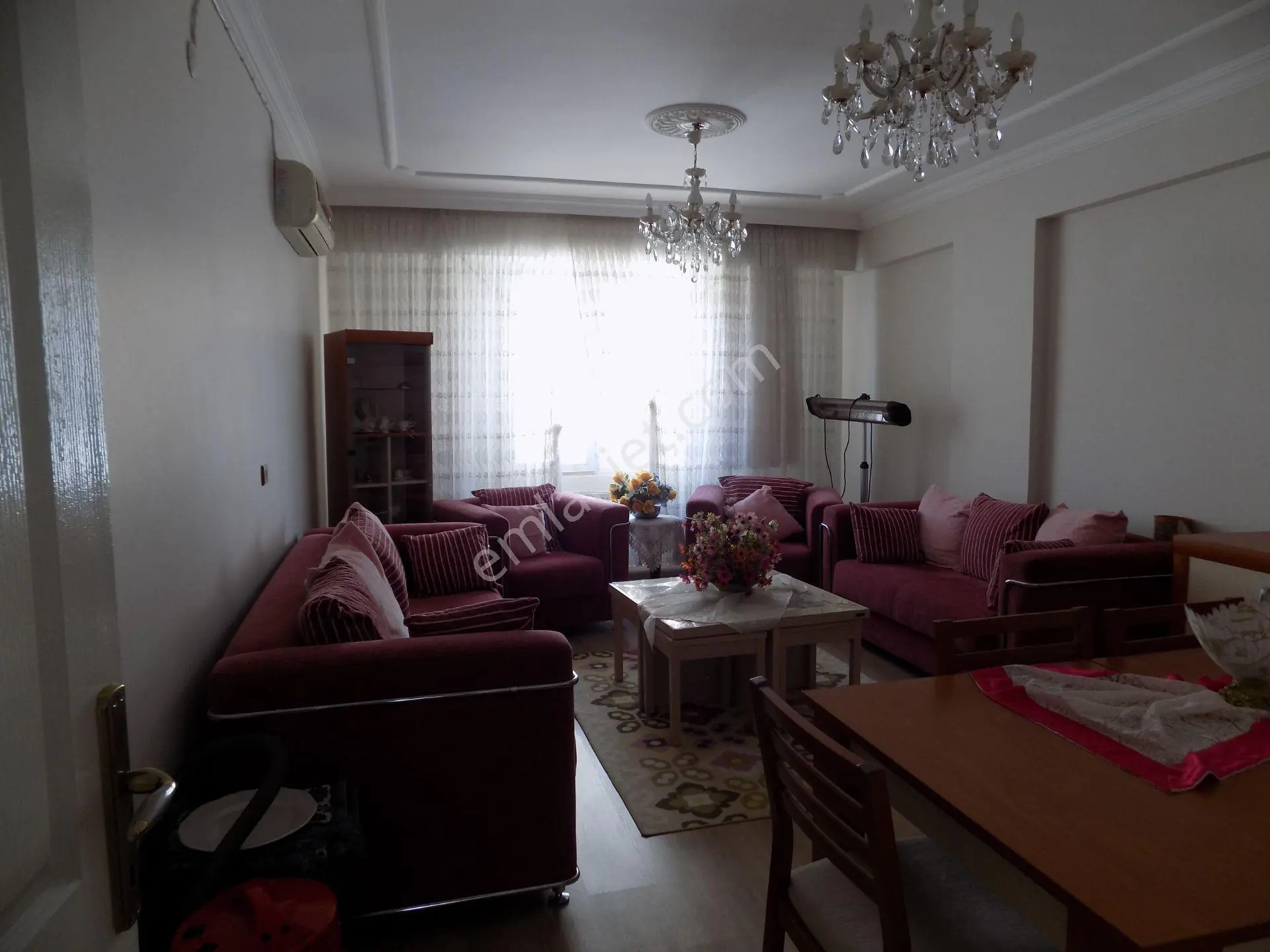 Karaköprü Akpıyar Balık Ayağı İmparator Ekmek Fabrikası Yanı 3+1 Doğalgazlı Asansörlü 170 M2 3. Kat - Görsel 2