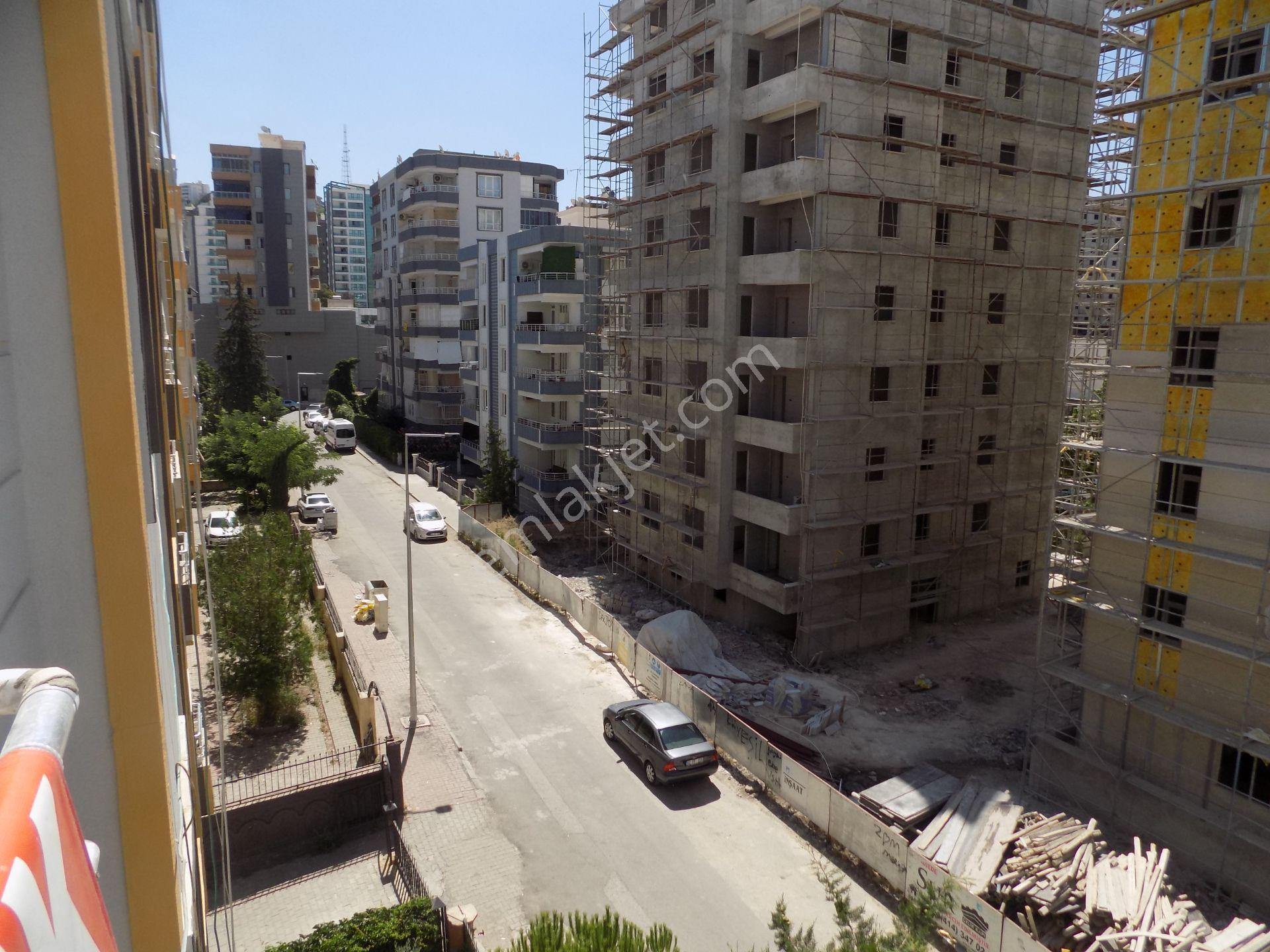 Karaköprü Akpıyar Balık Ayağı İmparator Ekmek Fabrikası Yanı 3+1 Doğalgazlı Asansörlü 170 M2 3. Kat - Görsel 10