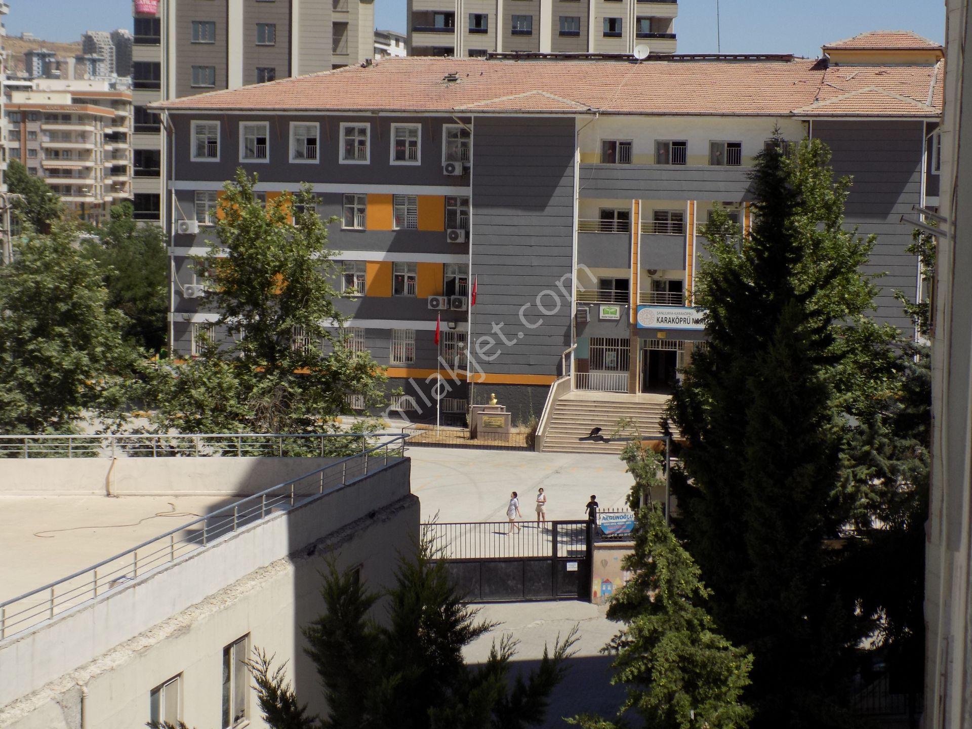 Karaköprü Akpıyar Balık Ayağı İmparator Ekmek Fabrikası Yanı 3+1 Doğalgazlı Asansörlü 170 M2 3. Kat - Görsel 9