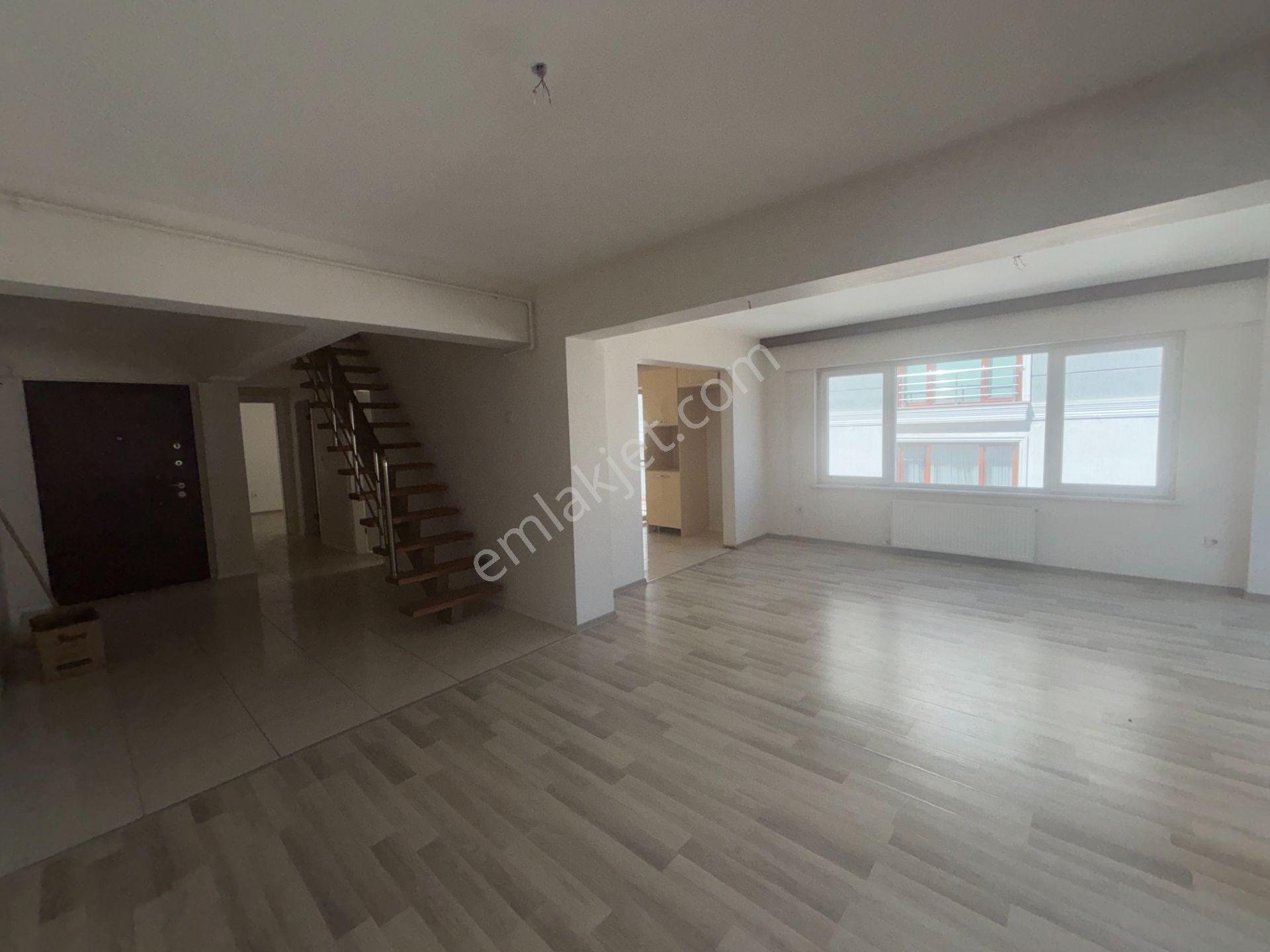 İdenova'dan Fethiye Çamlık Park Karşısında Kiralık 3+1 Dubleks - Görsel 6