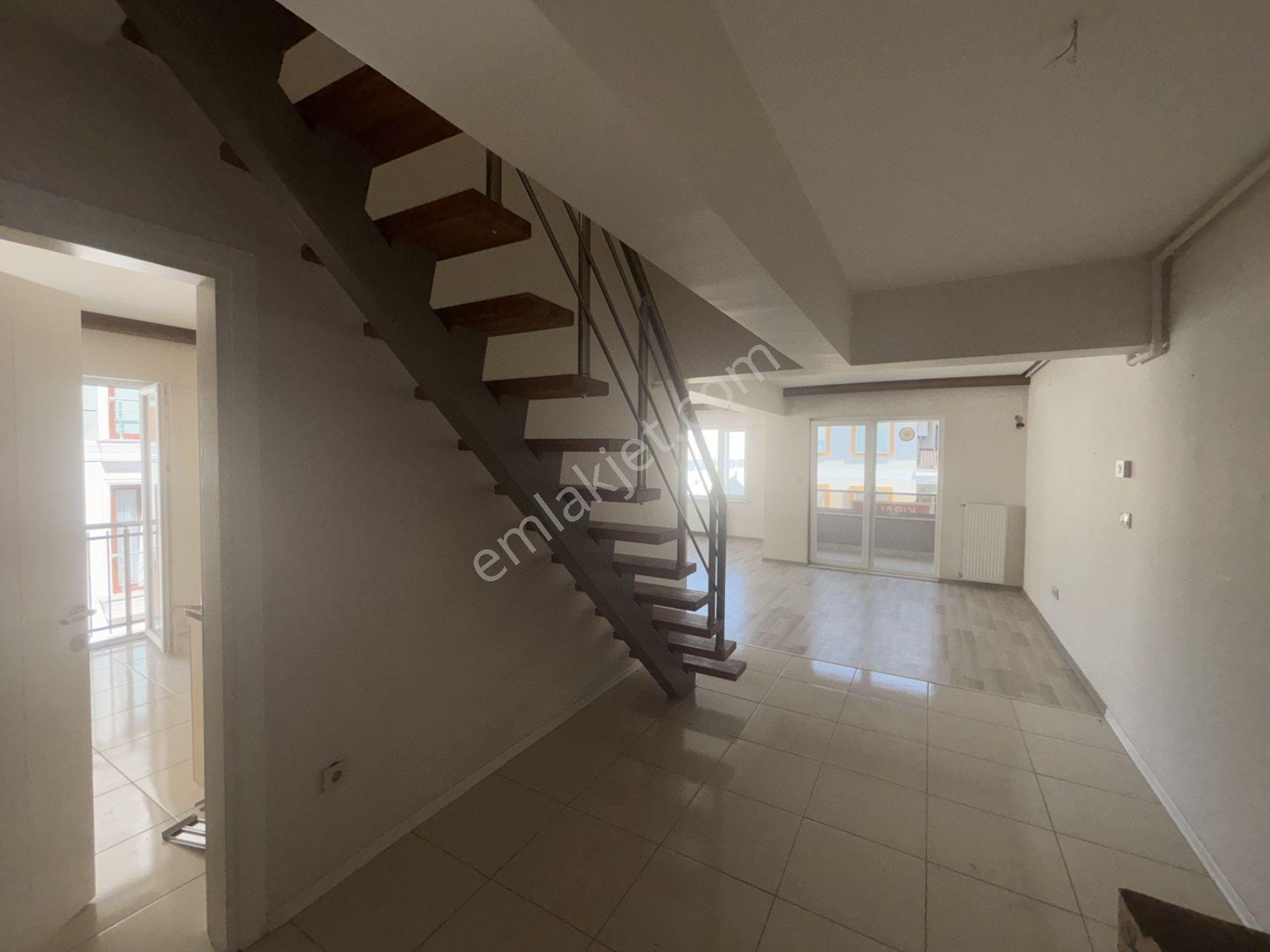 İdenova'dan Fethiye Çamlık Park Karşısında Kiralık 3+1 Dubleks - Görsel 9