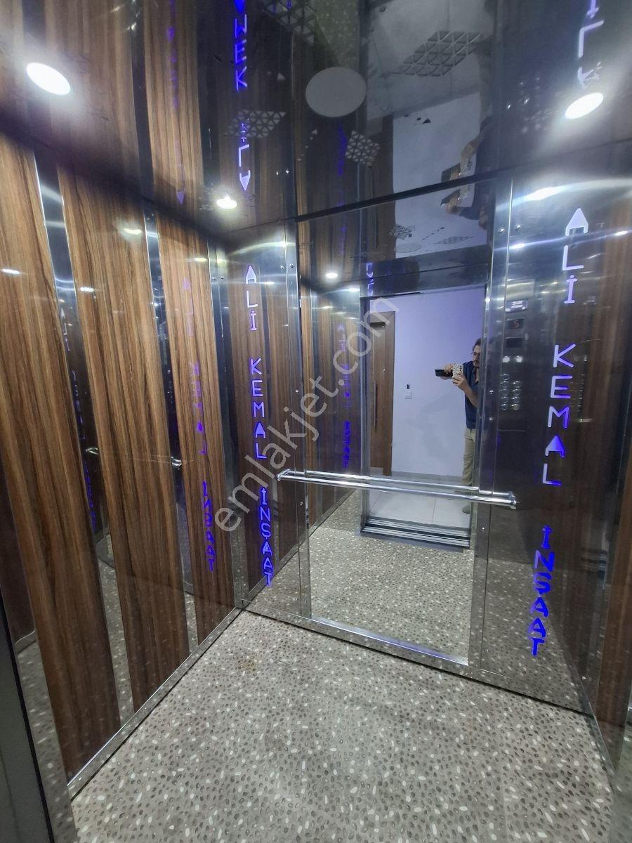 Didim Merkez Havuzlu&otoparklı 4+1 Kullanışlı Dubleks Daire - Görsel 35