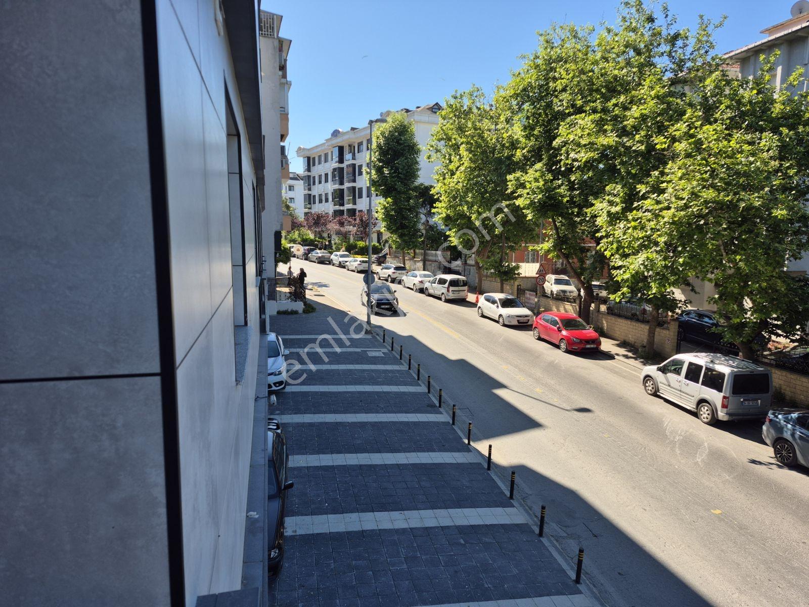 Marmaray İstasyonuna Yakın İşyerine Kiralık 1. Kat Cadde Üstü - Görsel 17