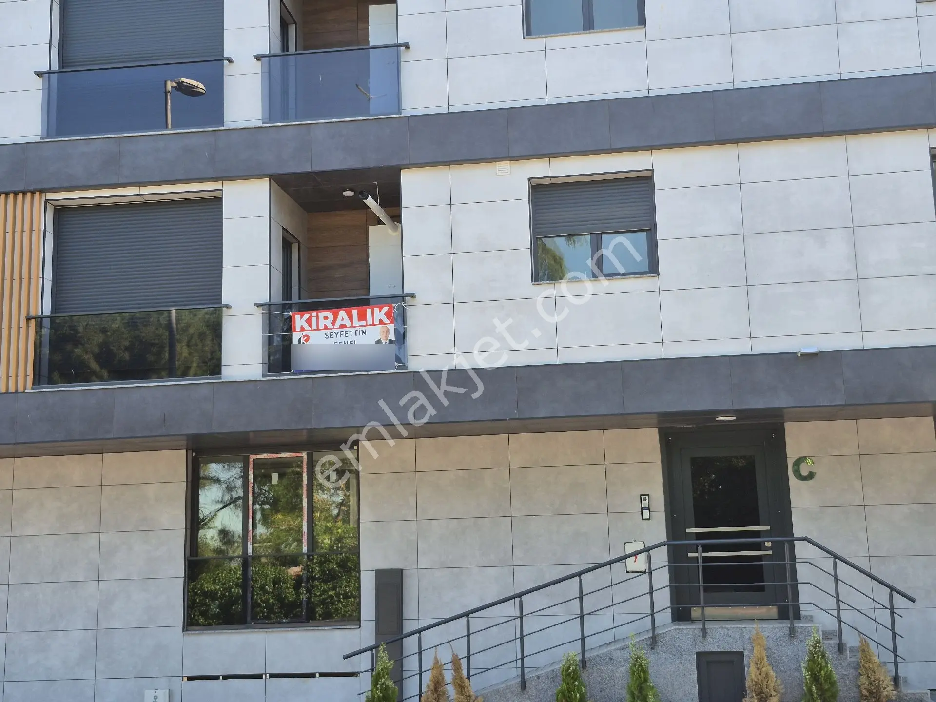 Tabela Değeri Yüksek 1+1iş Yerine Kiralık