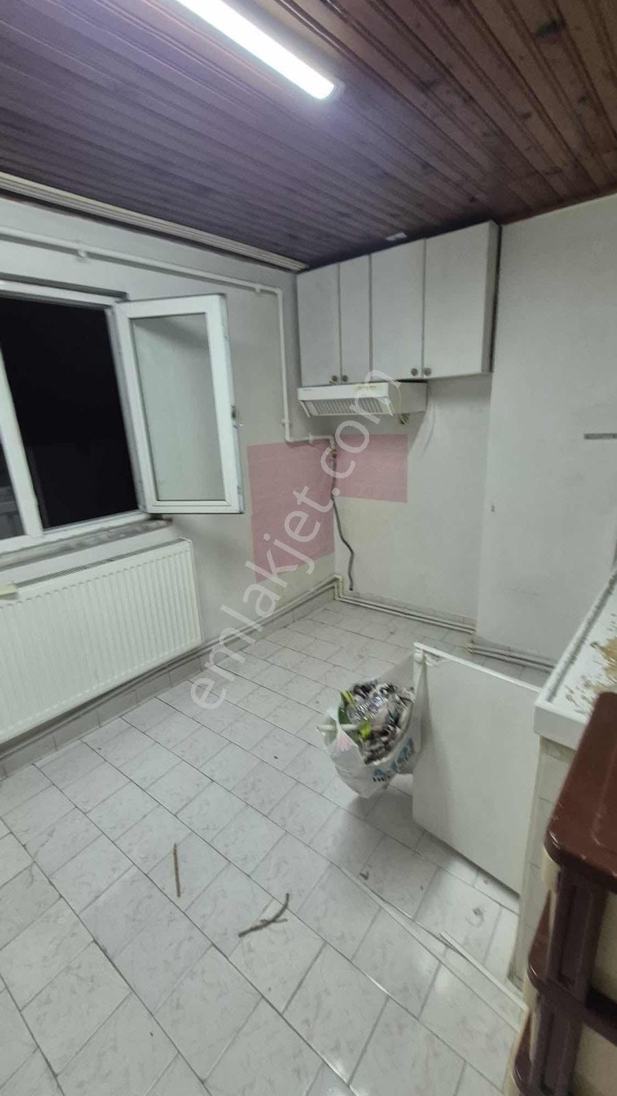 Mahmutbey'de Kiralık 2+1 90m2 Daire - Görsel 6