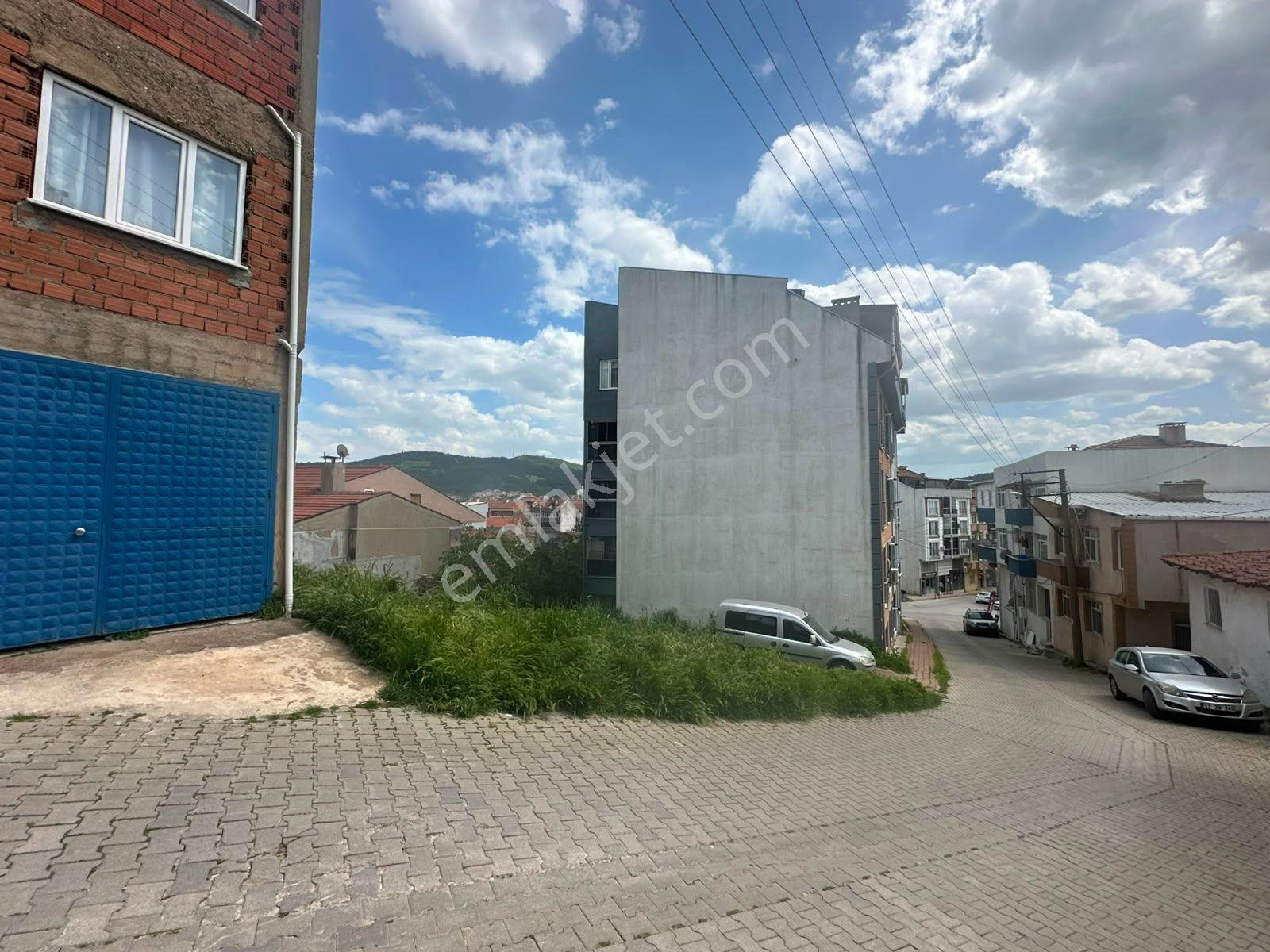 Remax Mid Çanakkale Çan İstiklal Mah. Merkez 215 M2 İmarlı Arsa