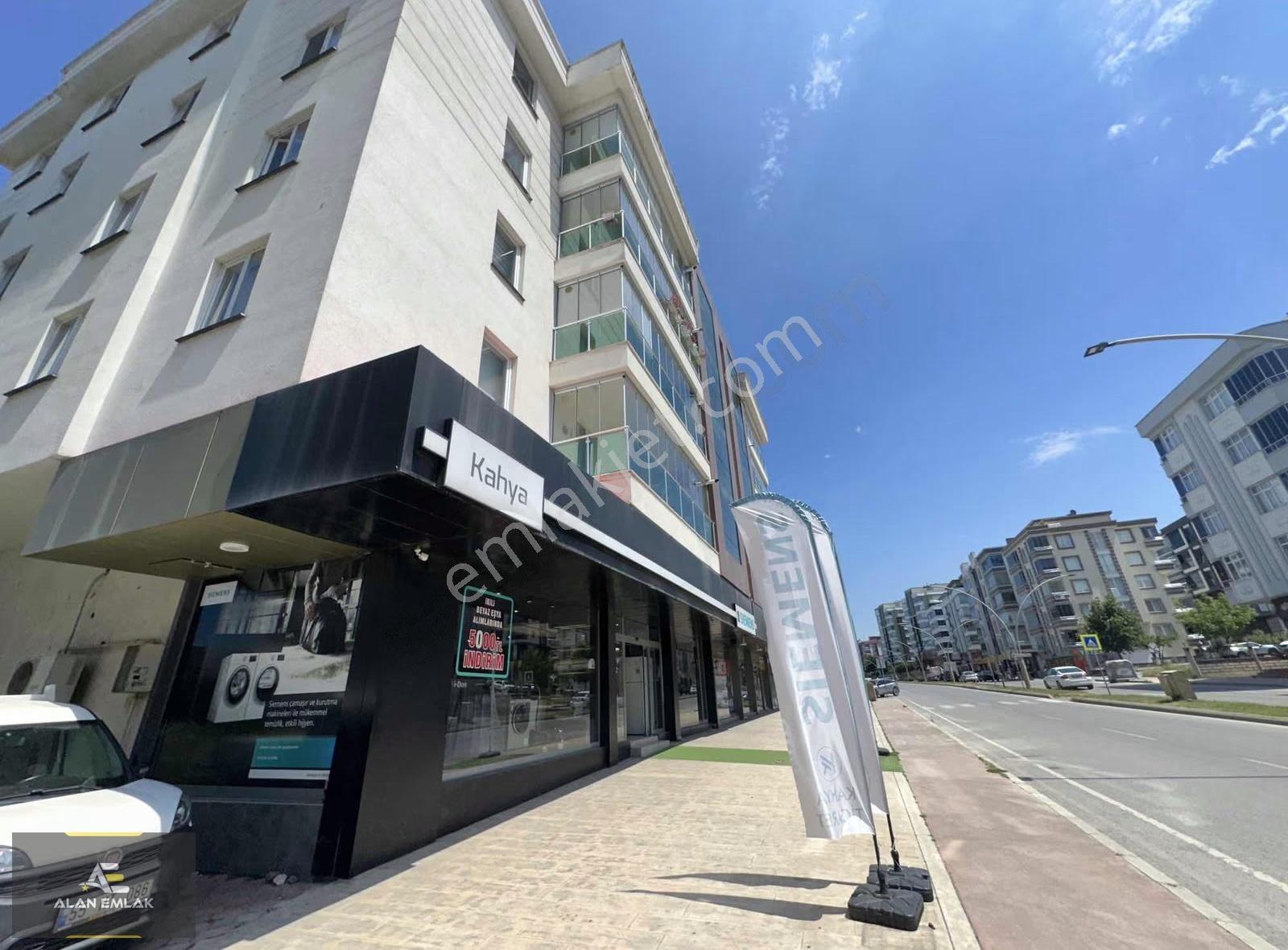 Alan Emlak; Cağaloğlunda, İki Katlı, 320 M2, Kurumsal Kiracılı - Görsel 3