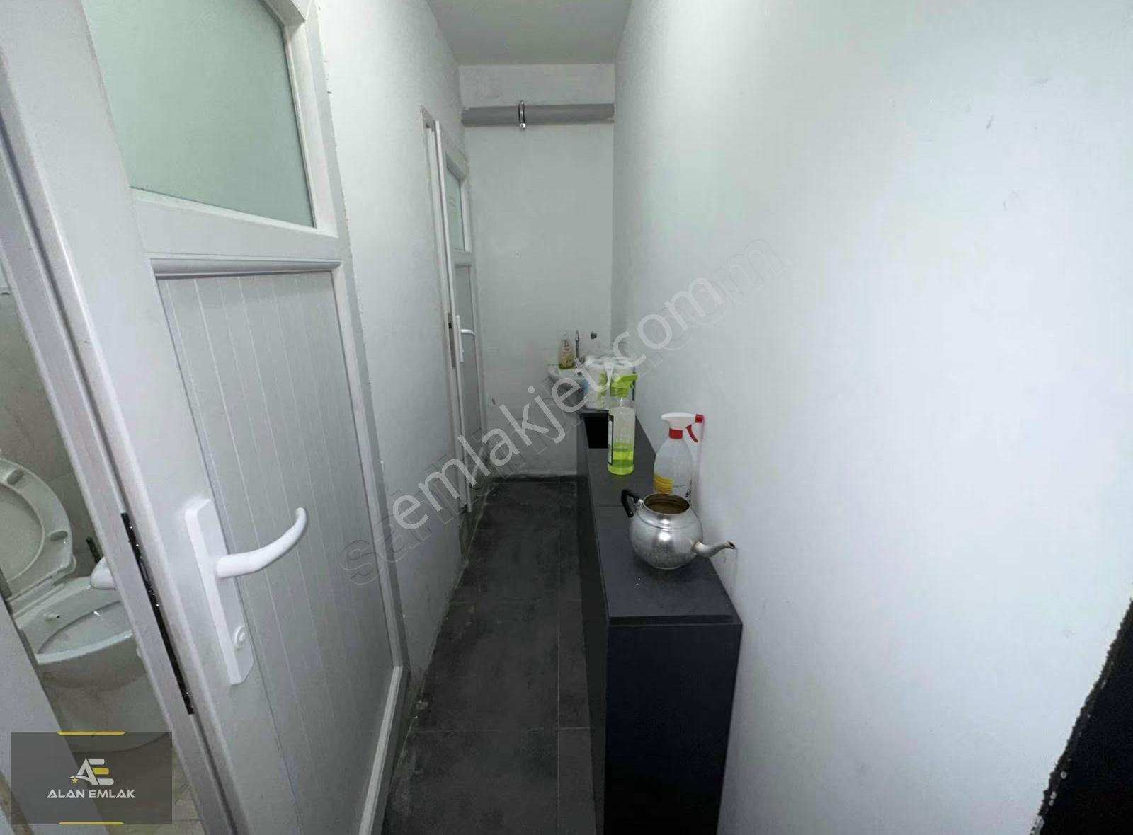 Alan Emlak; Cağaloğlunda, İki Katlı, 320 M2, Kurumsal Kiracılı - Görsel 13