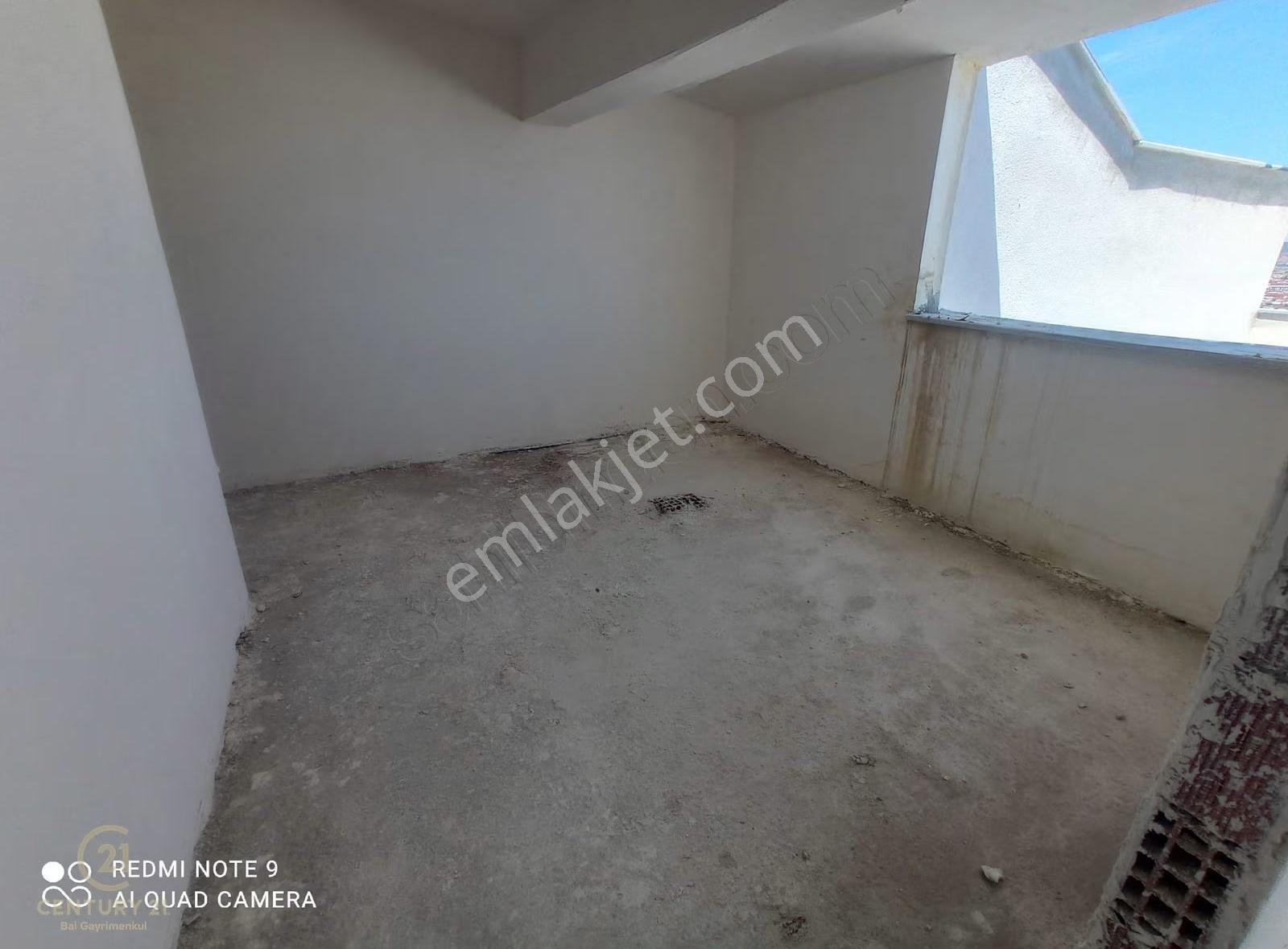 Century 21 Bal'dan Dumlupınar Mah. Satılık Teraslı Dubleks Daire - Görsel 4
