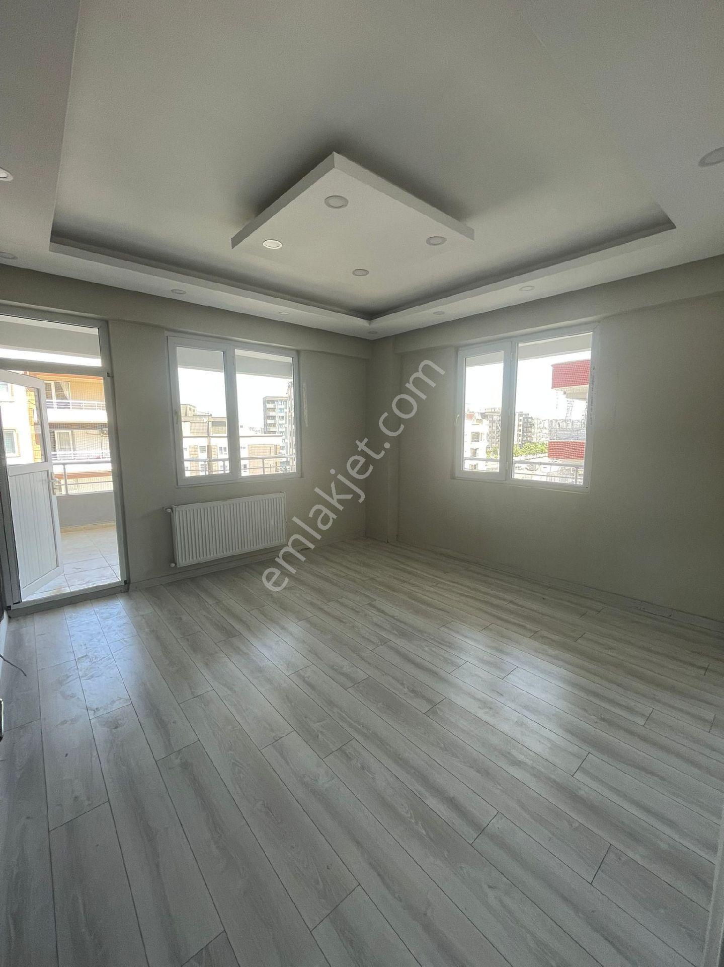 Batıkent Çardaklı'da Uygun Kiralık 3+1 Full Bakımlı Geniş Daire... - Görsel 2