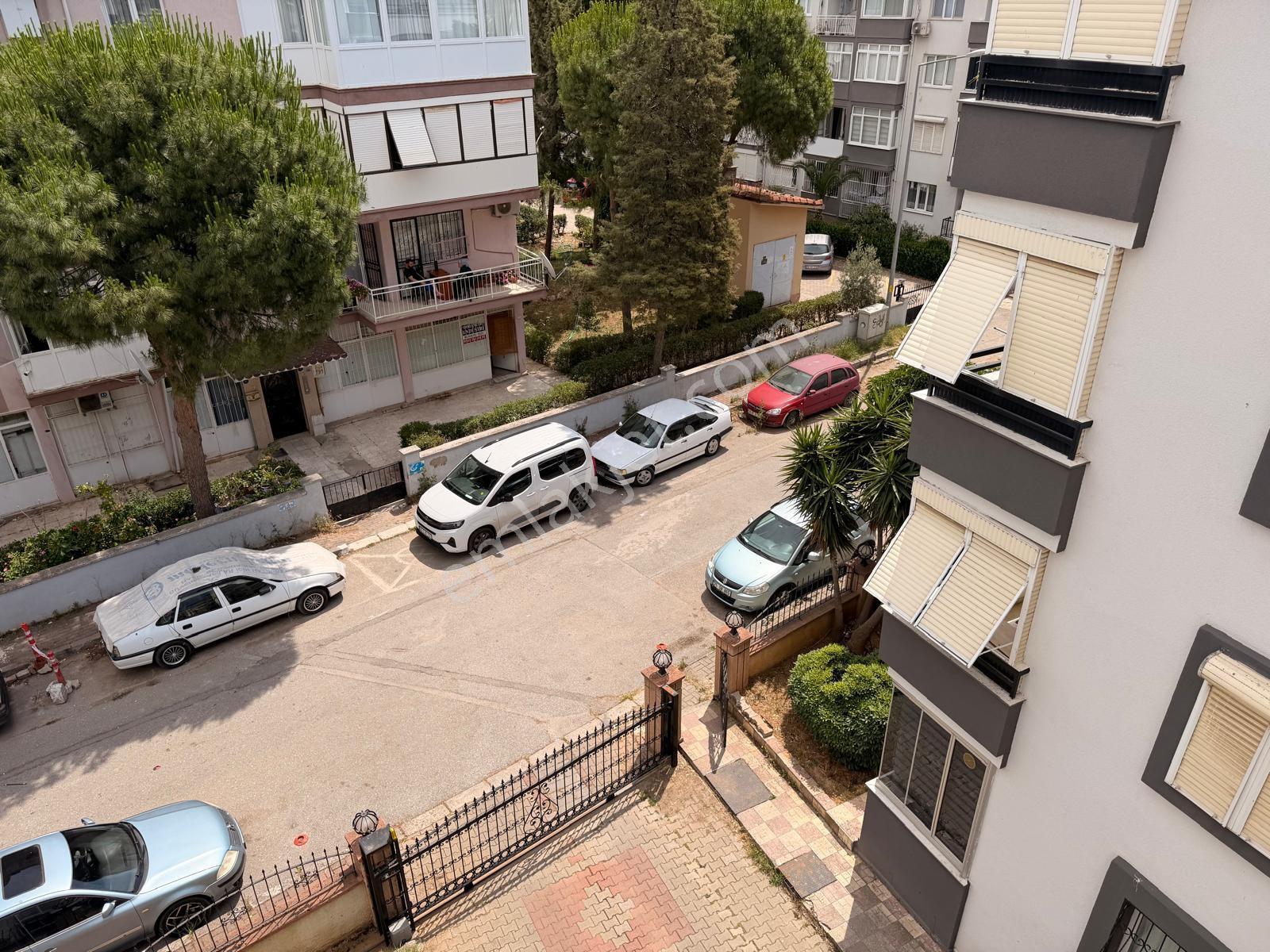 Gaziemir Atıfbey Mah. 3+1 135 M2 Kiralık Daire - Görsel 38