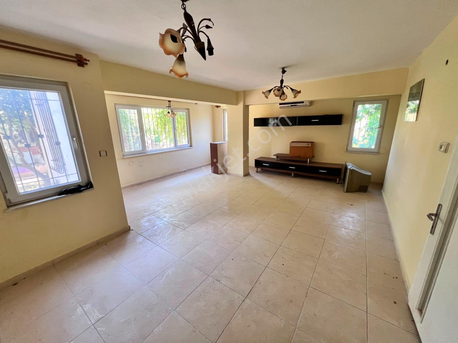 Antalya Kadriye'de Site İçi 4+2 Satılık Villa - Görsel 15