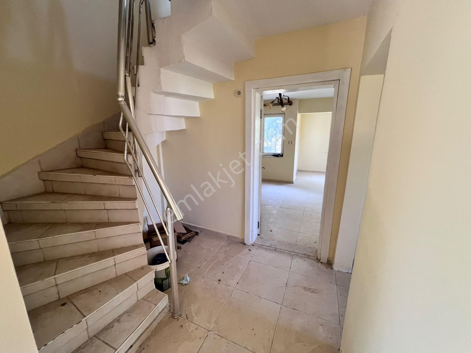 Antalya Kadriye'de Site İçi 4+2 Satılık Villa - Görsel 13