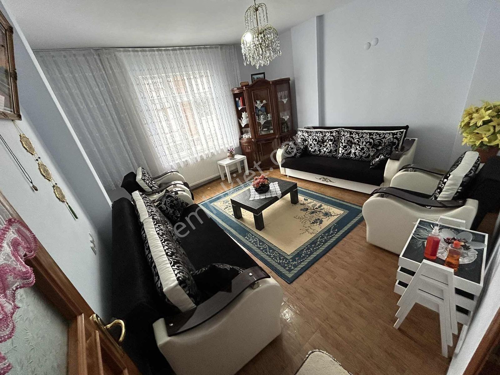 Esentepe Mah'de 110m2 3+1 Çift Balkonlu Full Eşyalı 2.kat Daire - Görsel 27