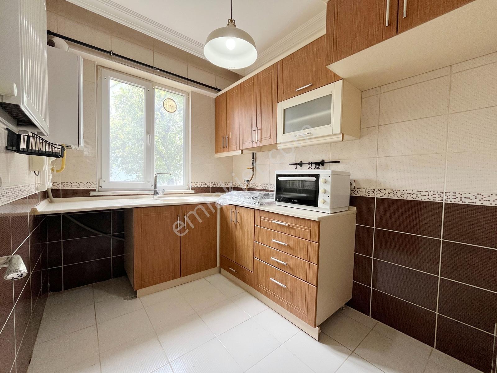 Satılık 2,5+1 Daire - 3. Kat - Kurtköy Merkez - Köşklü Sitesi - Görsel 22