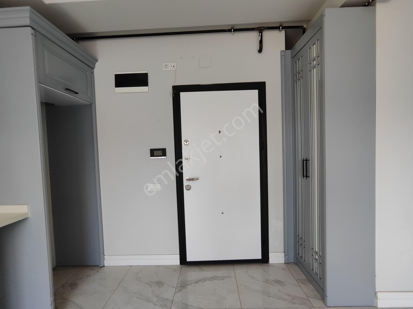 Thor'dan Mezitli 75.yılda Deniz Gören, Havuzlu 2+1 Kiralık Daire - Görsel 2